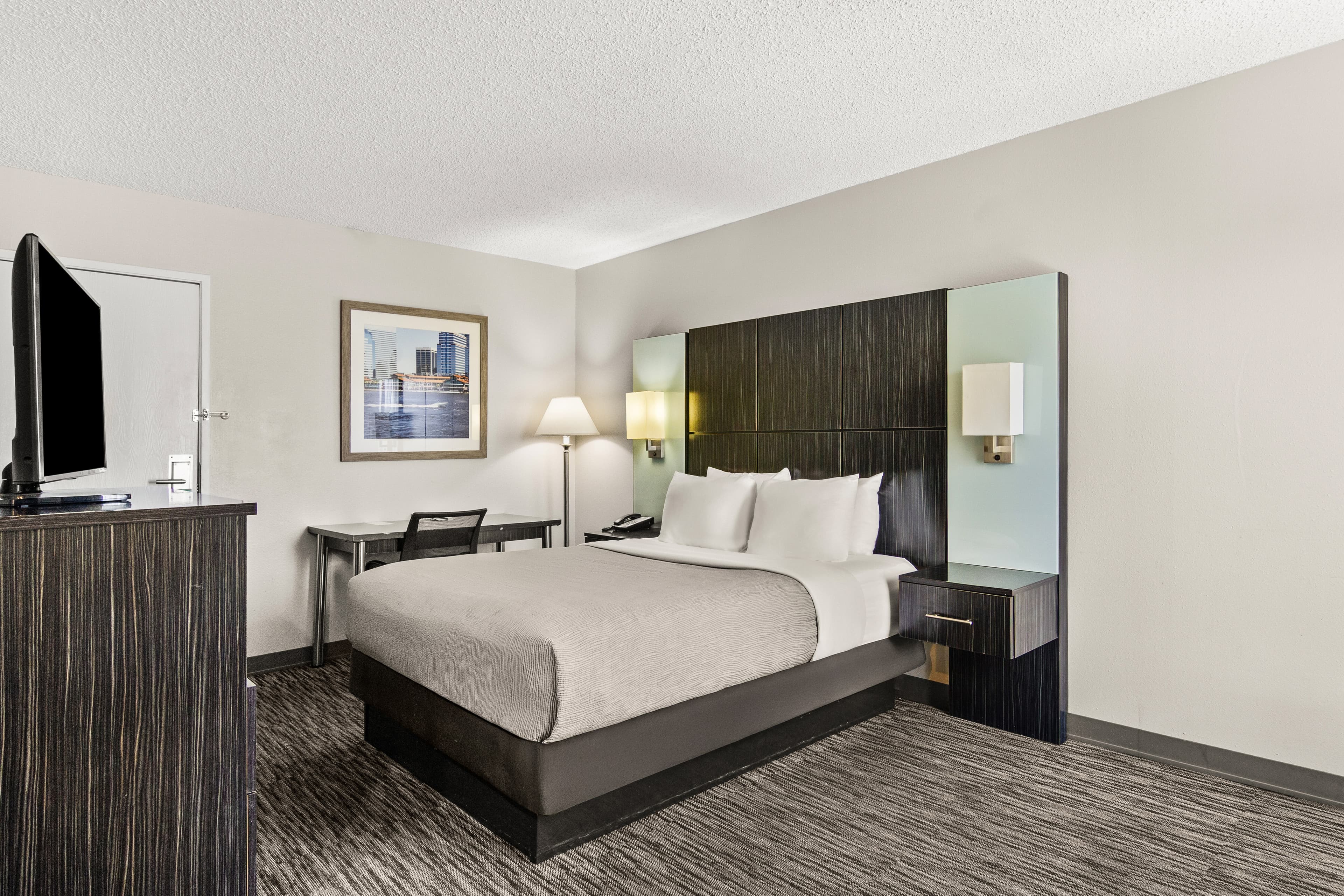 Quality Inn Jacksonville - Orange Park near Naval Air Station — 32