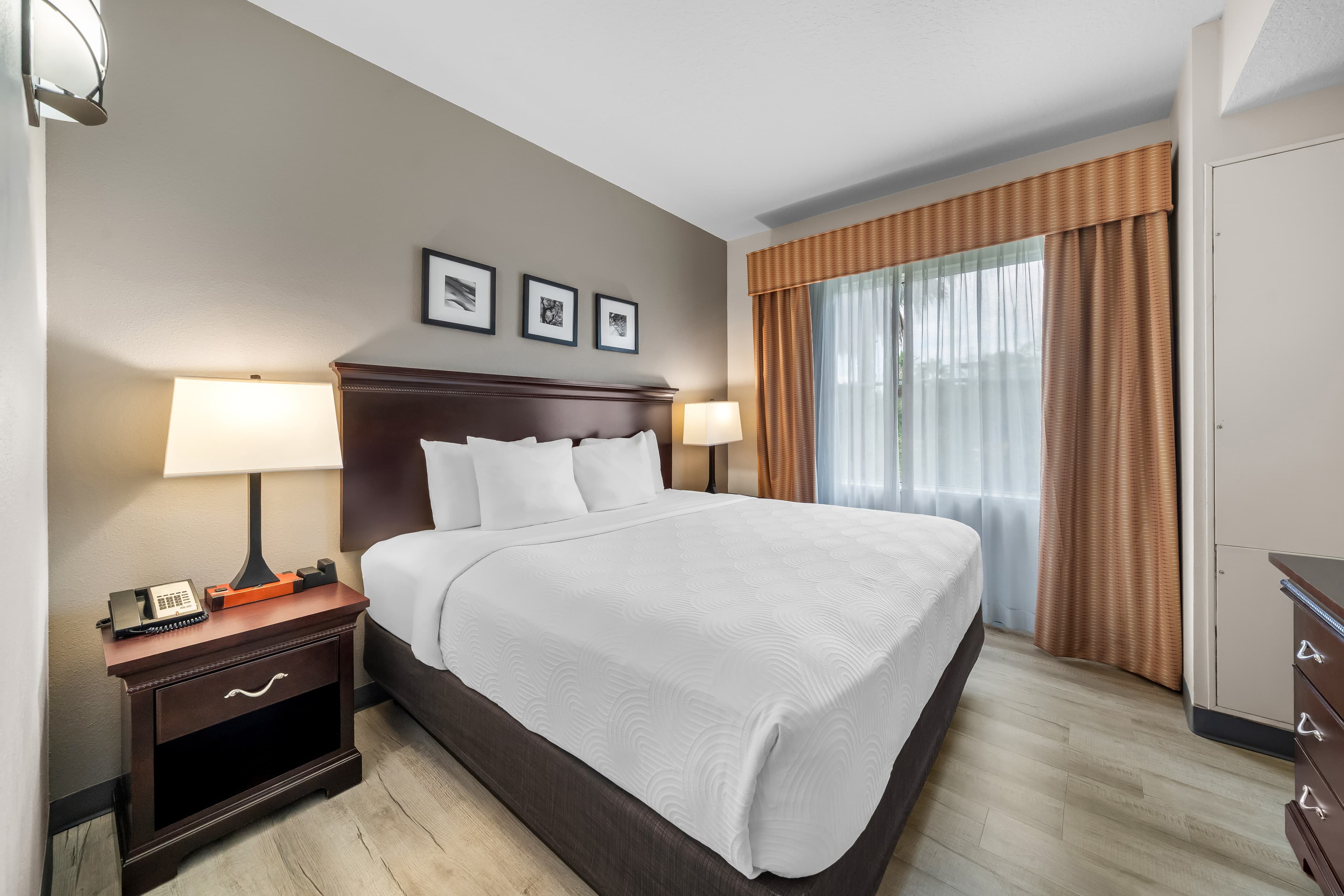 Country Inn & Suites by Radisson, Port Orange-Daytona, FL — 10