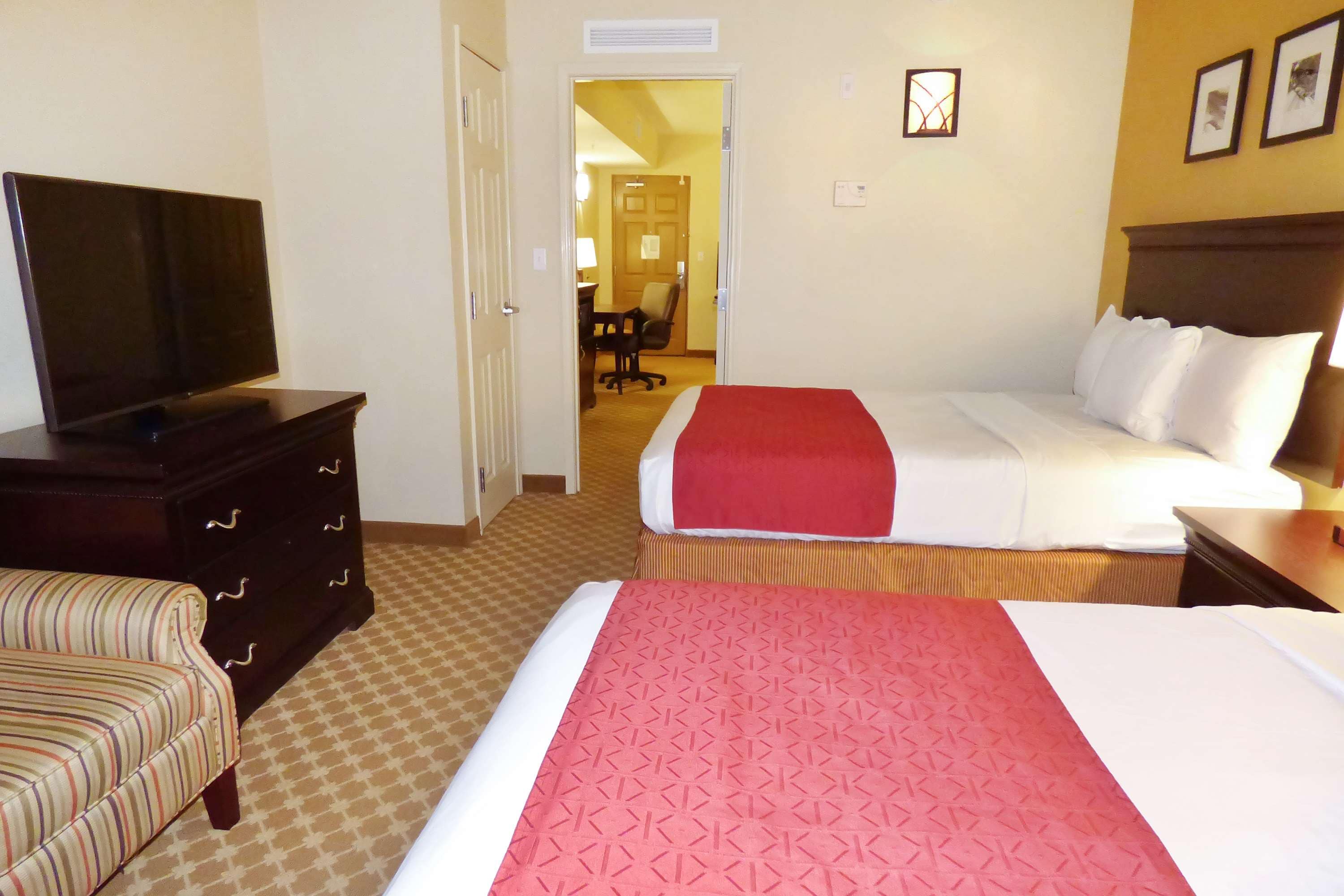 Country Inn & Suites by Radisson, Port Orange-Daytona, FL — 10