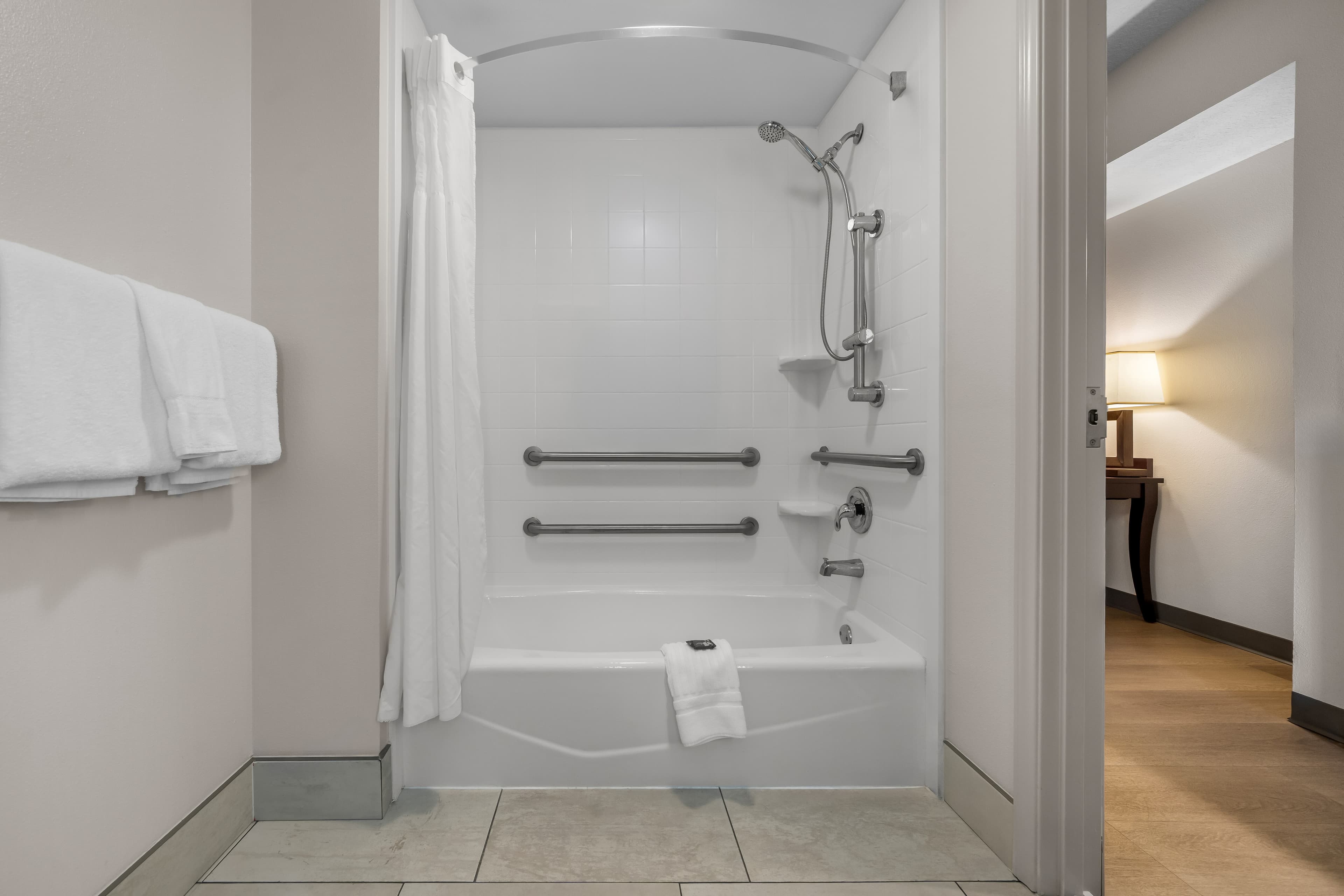 Country Inn & Suites by Radisson, Port Orange-Daytona, FL — 13