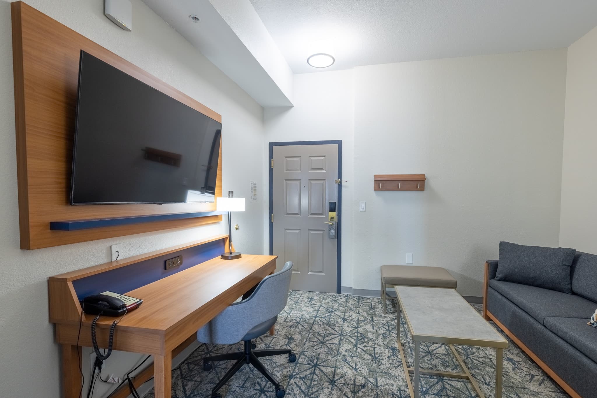 Country Inn & Suites by Radisson, St. Petersburg - Clearwater, FL — 23