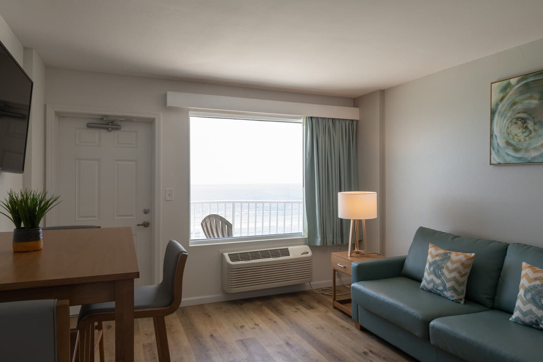 Radisson Beachfront Hotel - Panama City Beach - Image 5