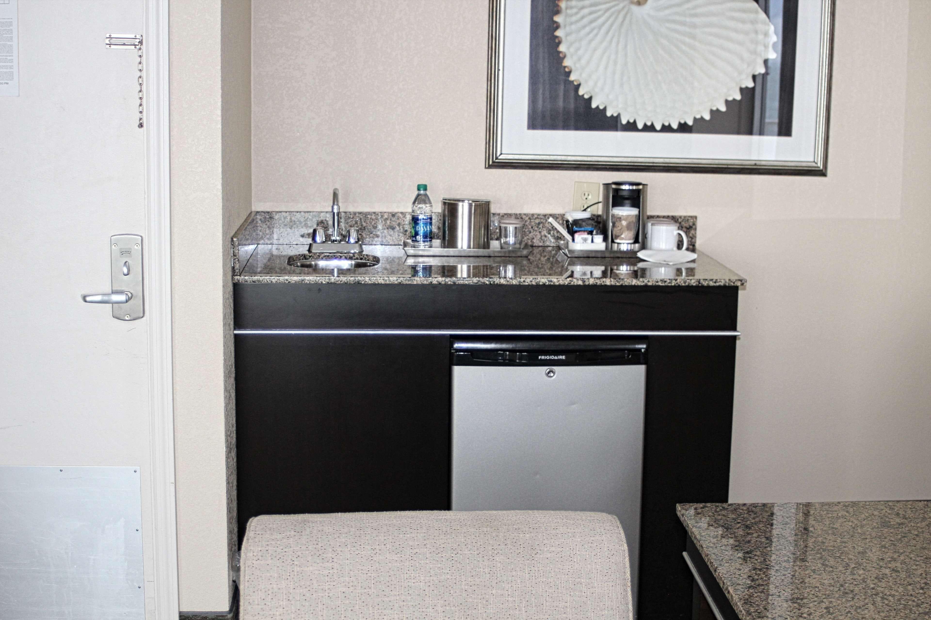 Radisson Suite Hotel Oceanfront — 23