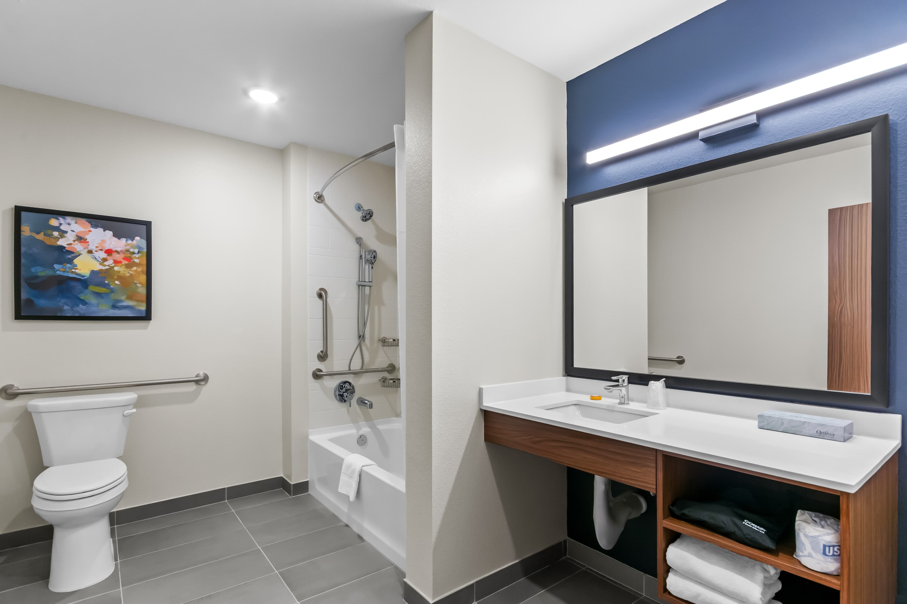 Everhome Suites Panama City Beach — 6