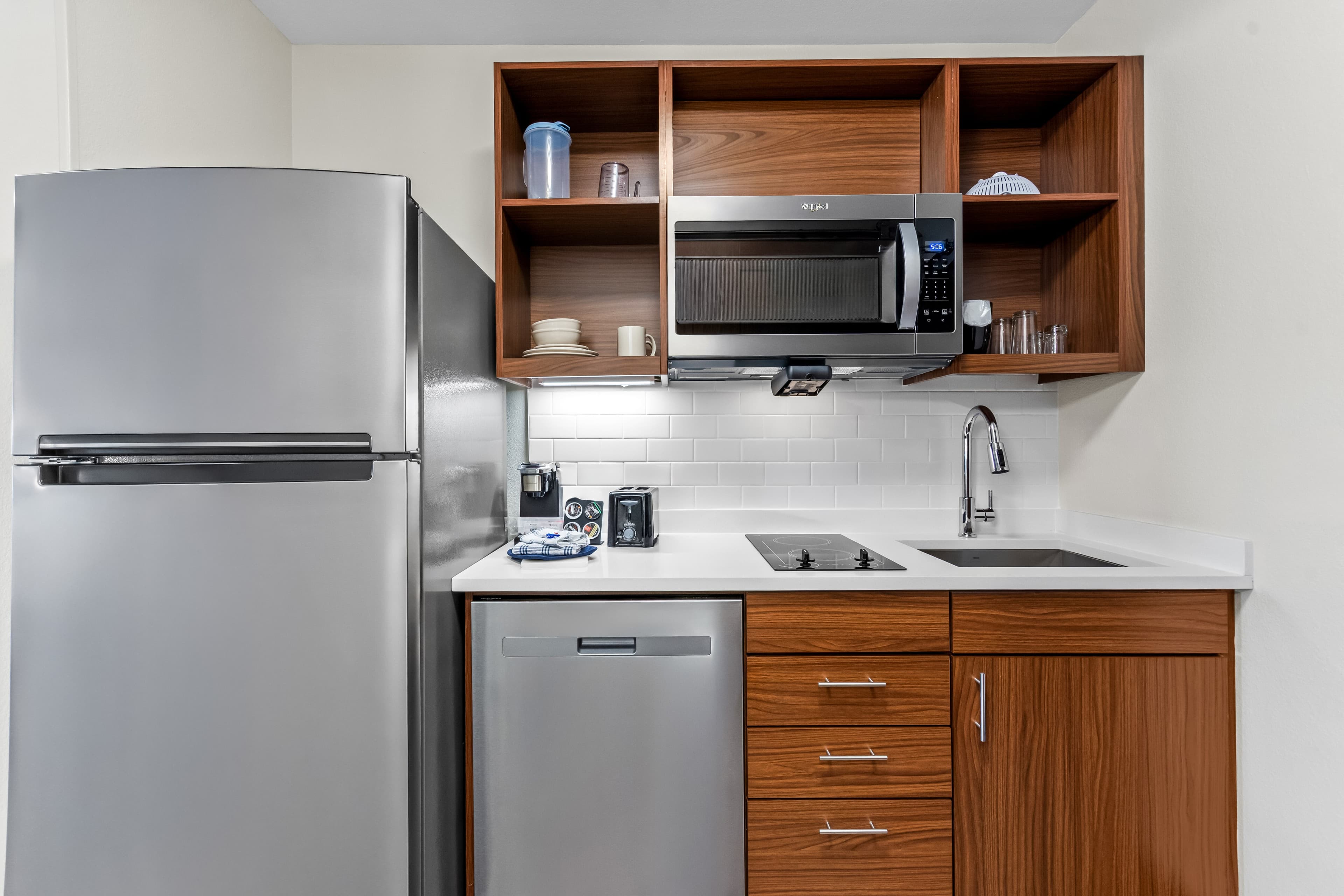 Everhome Suites Panama City Beach — 11