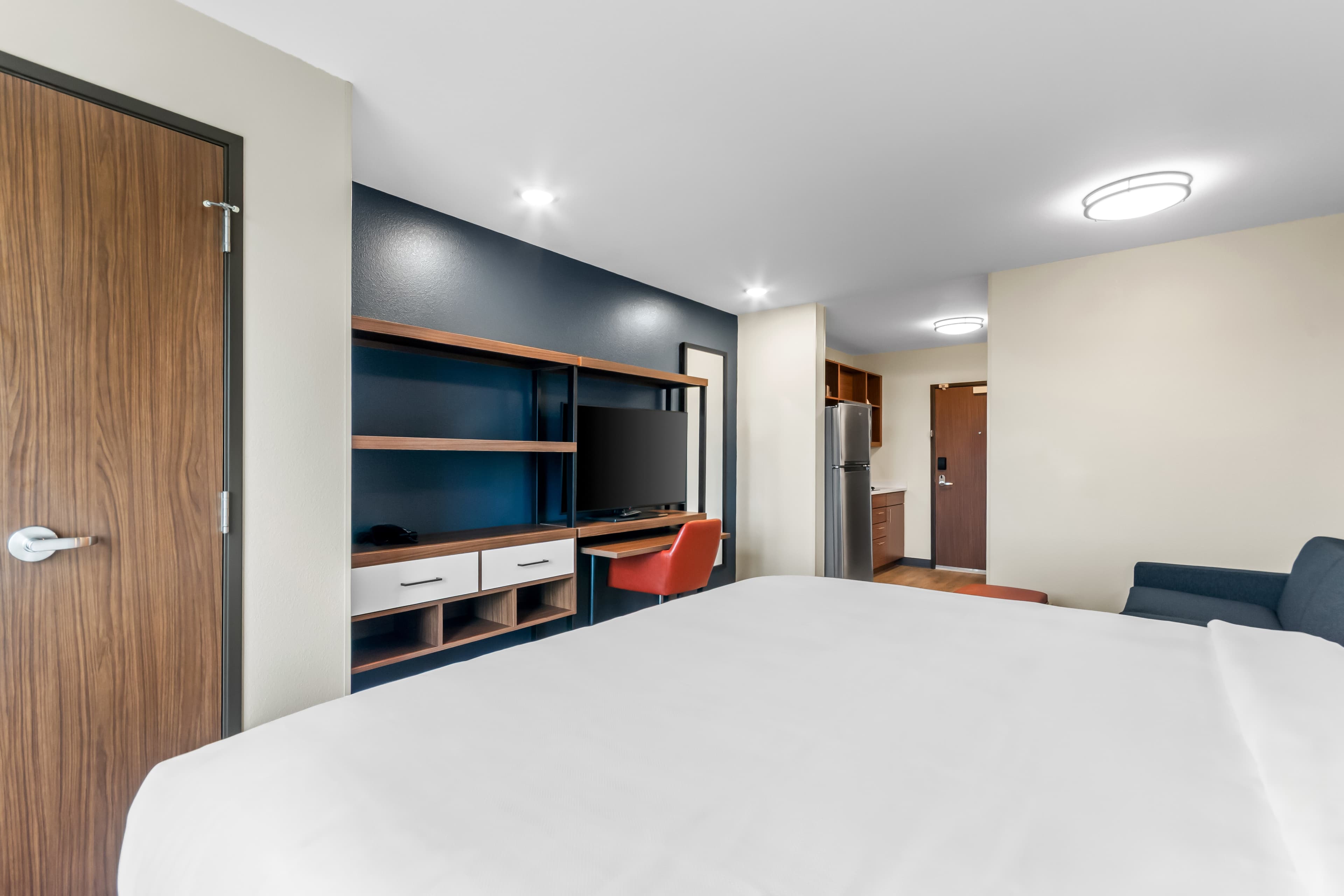 Everhome Suites Panama City Beach — 13
