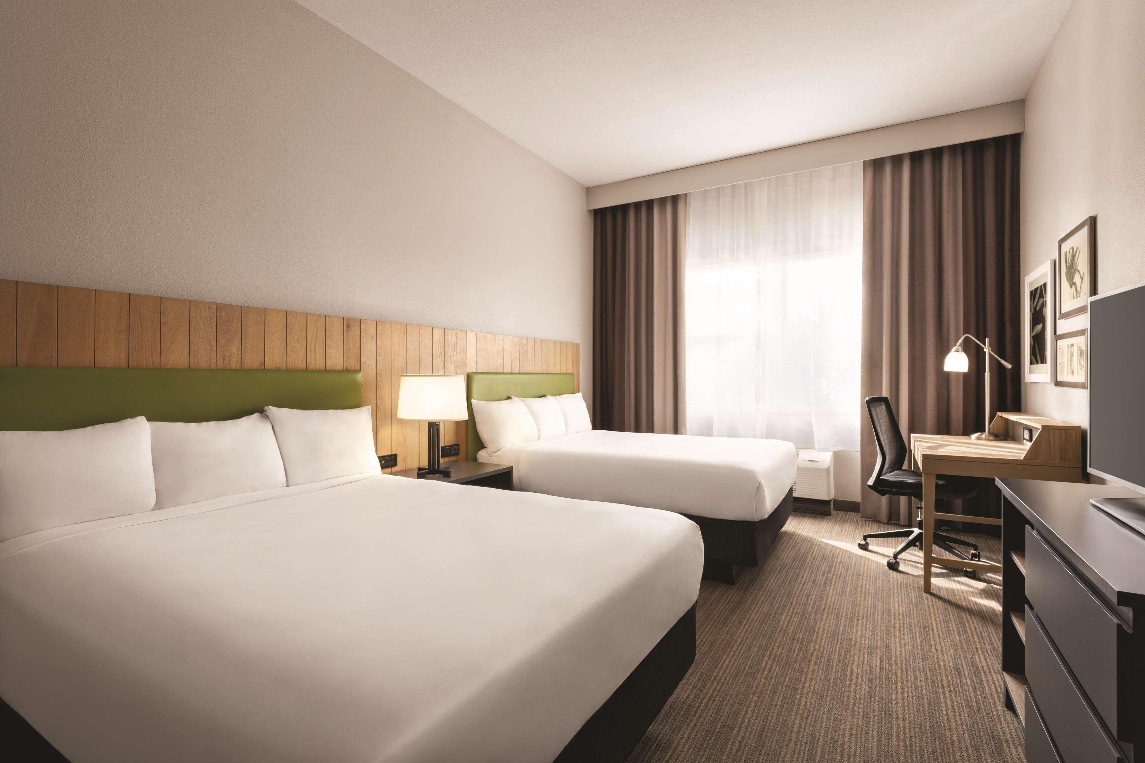 Country Inn & Suites by Radisson, Bradenton-Lakewood Ranch, FL — 15