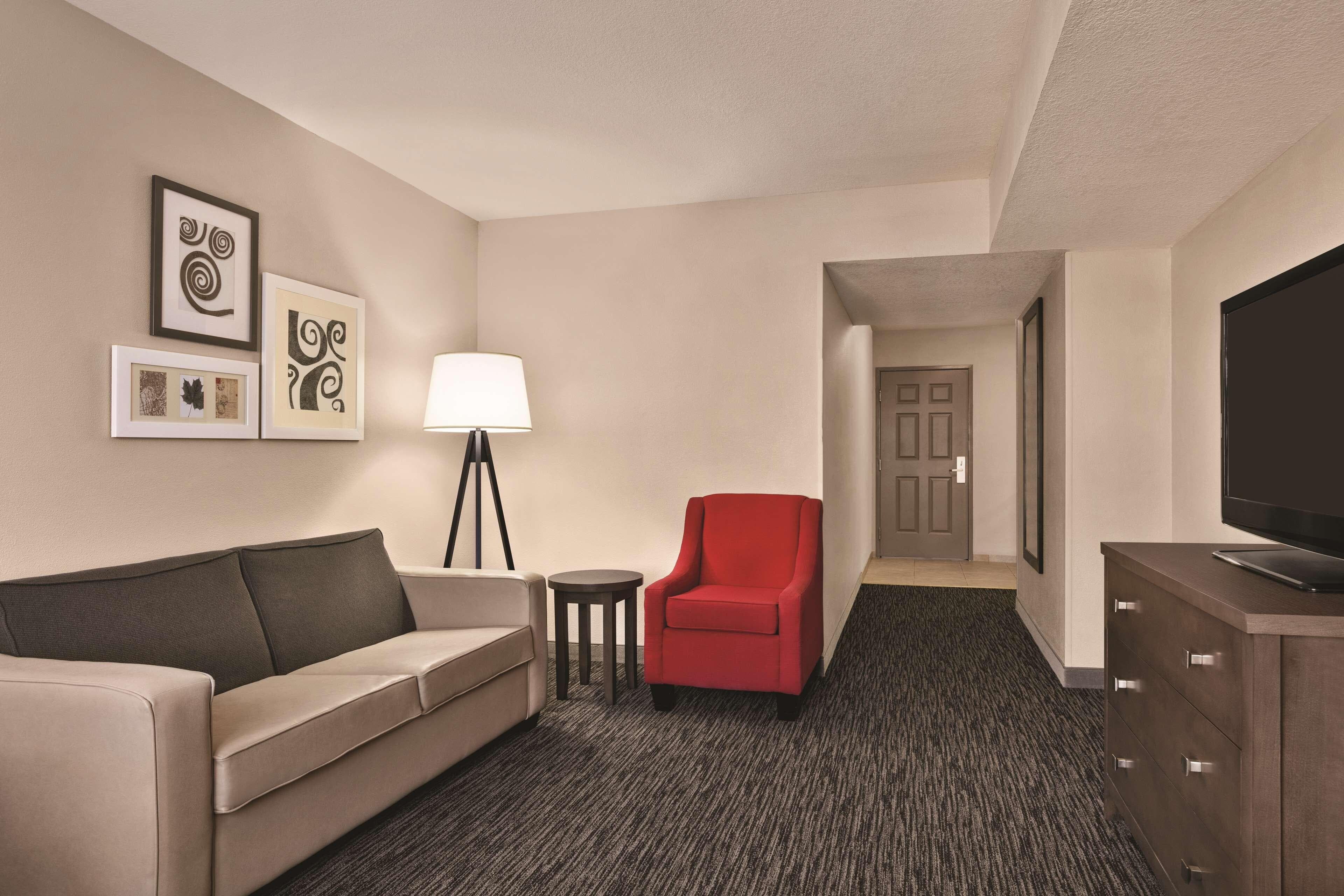 Country Inn & Suites by Radisson, Tampa/Brandon, FL — 14