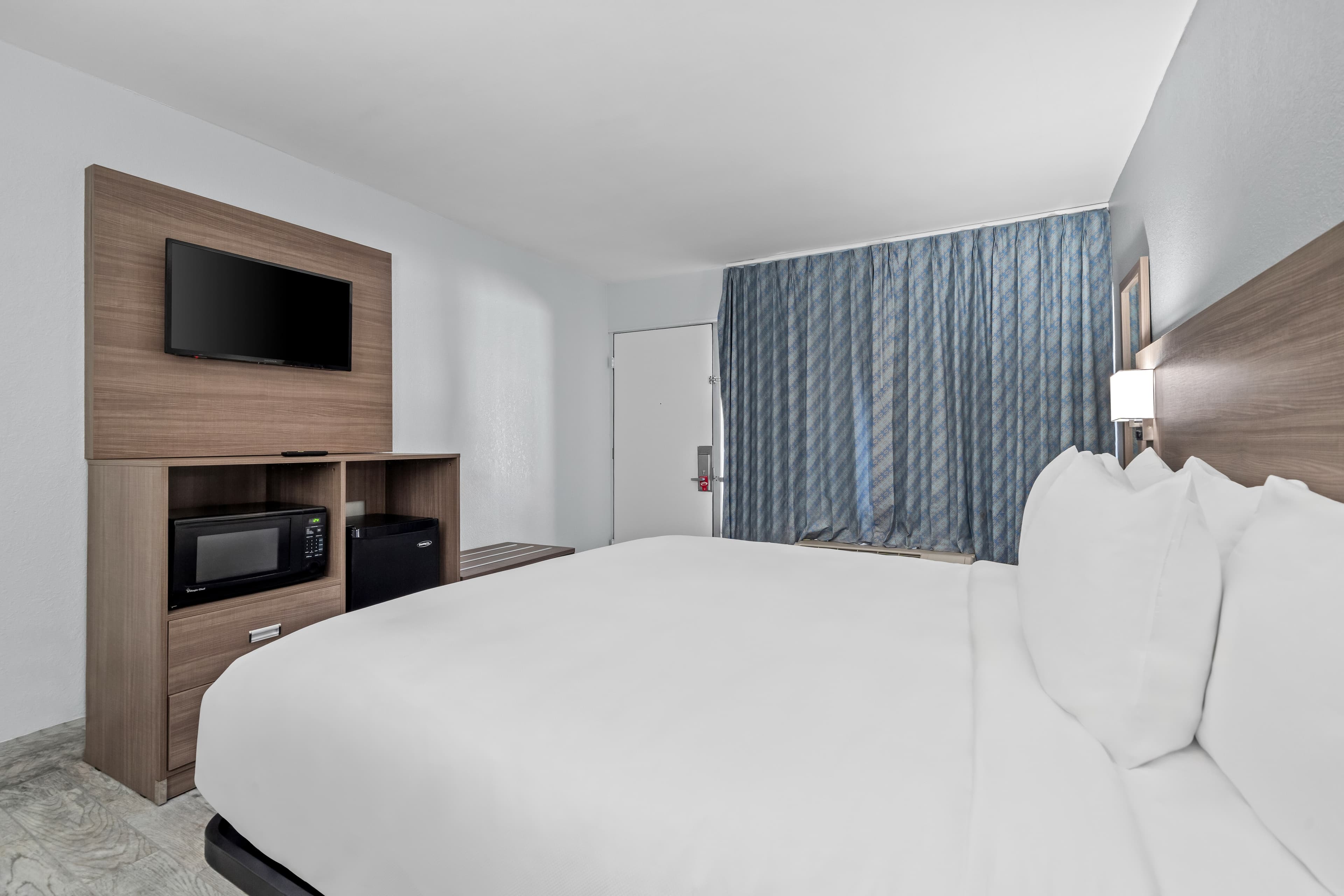 Econo Lodge Daytona Beach - Speedway — 8