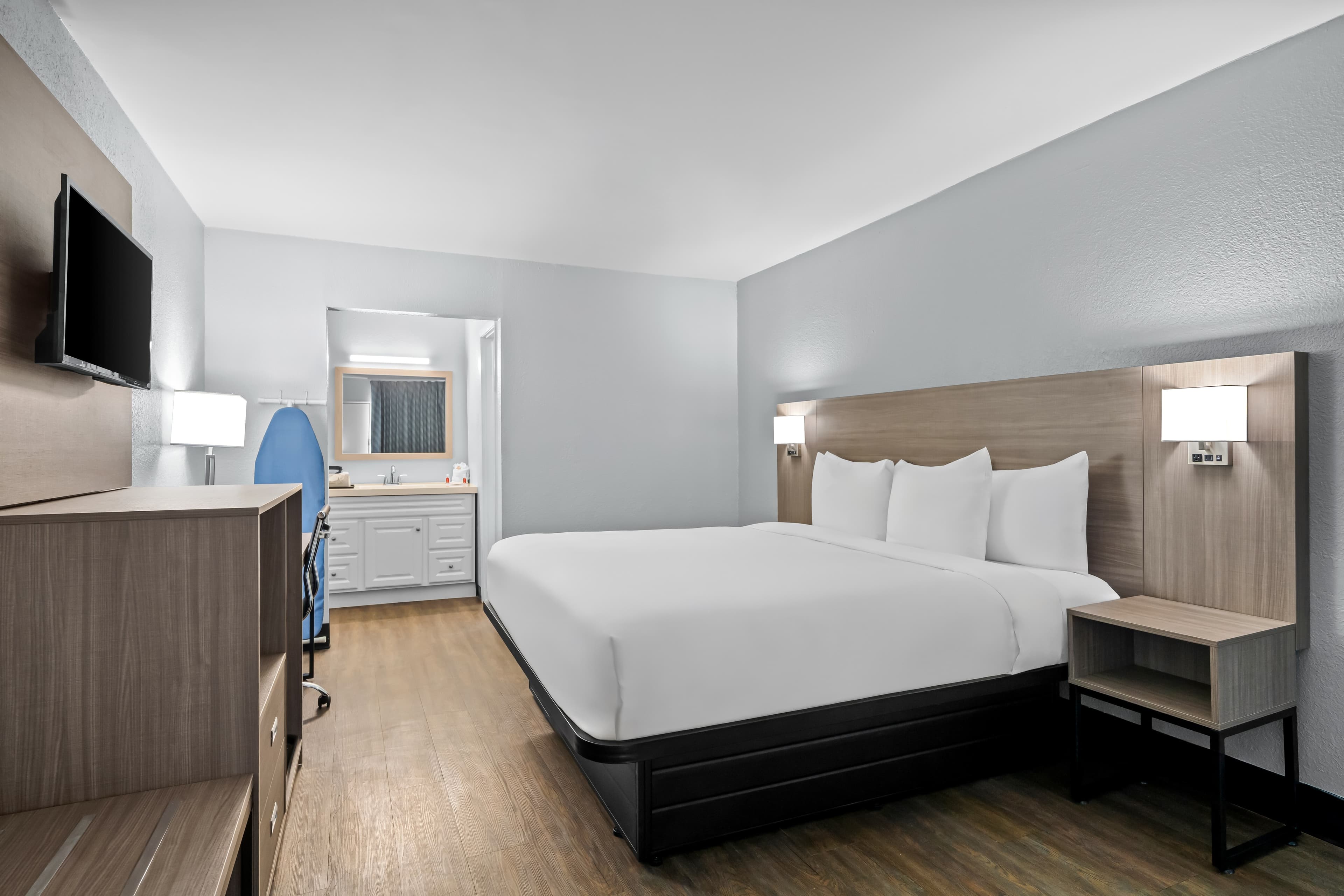 Econo Lodge Daytona Beach - Speedway — 11