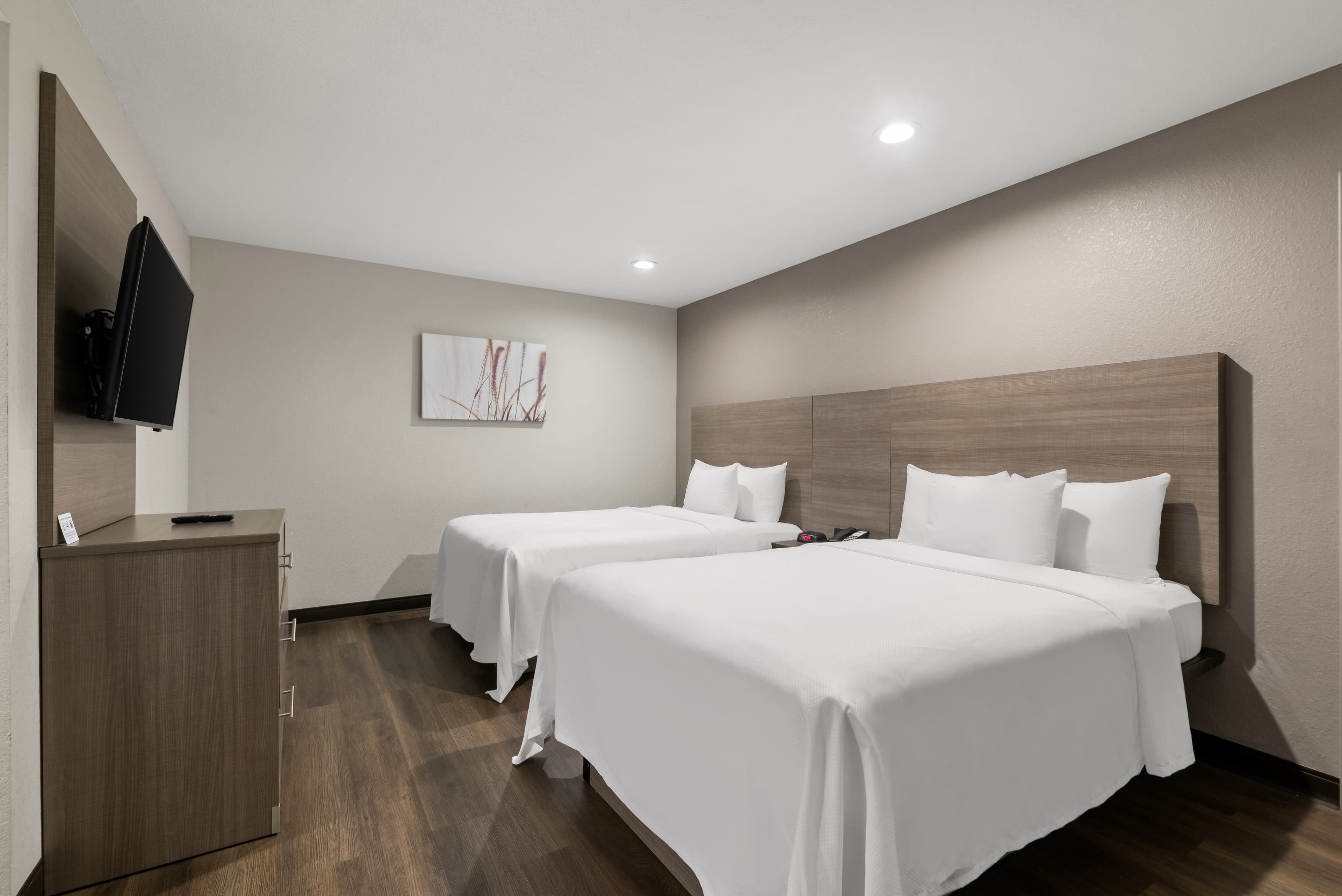 Quality Suites Wildwood - The Villages - Image 3
