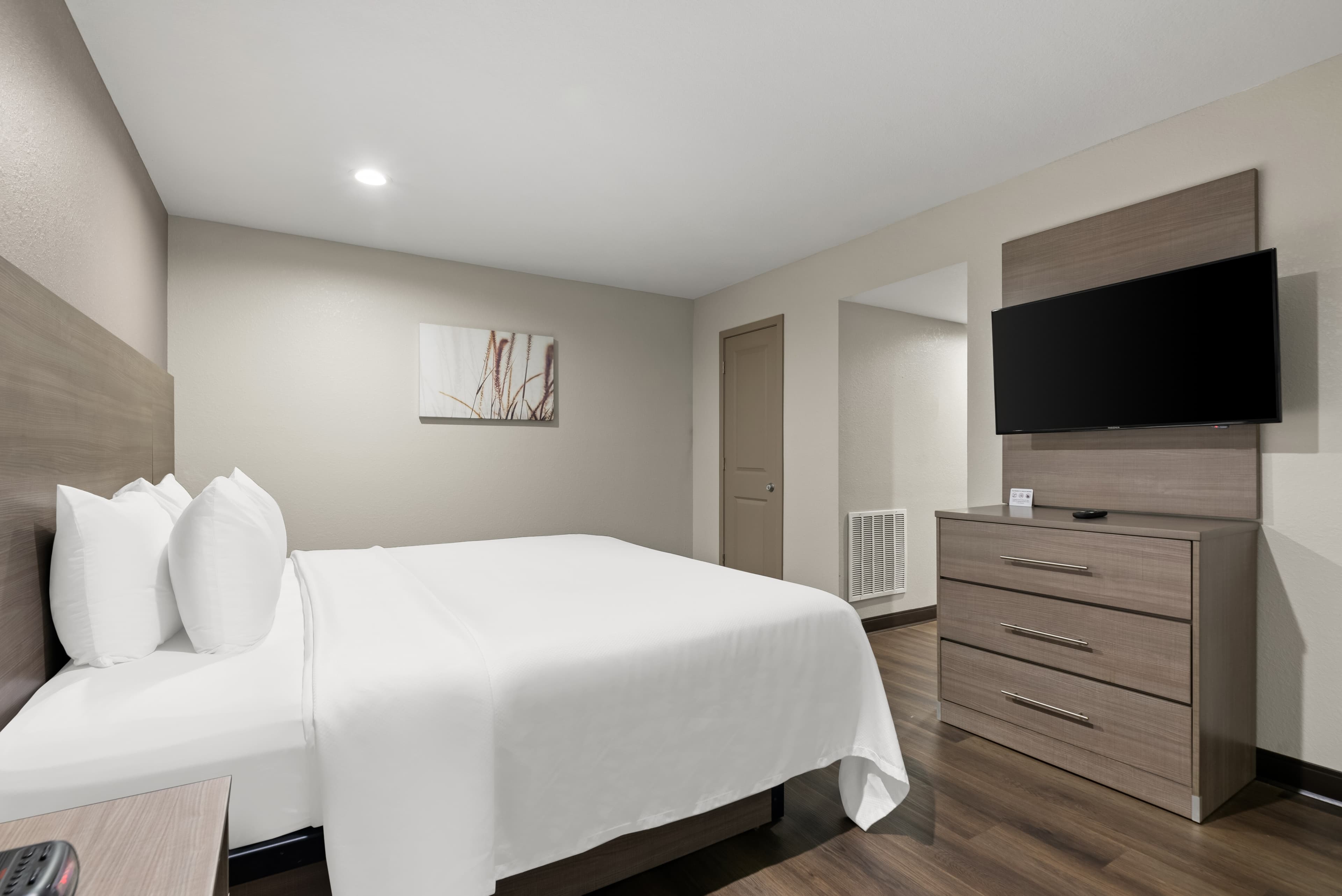 Quality Suites Wildwood - The Villages — 21