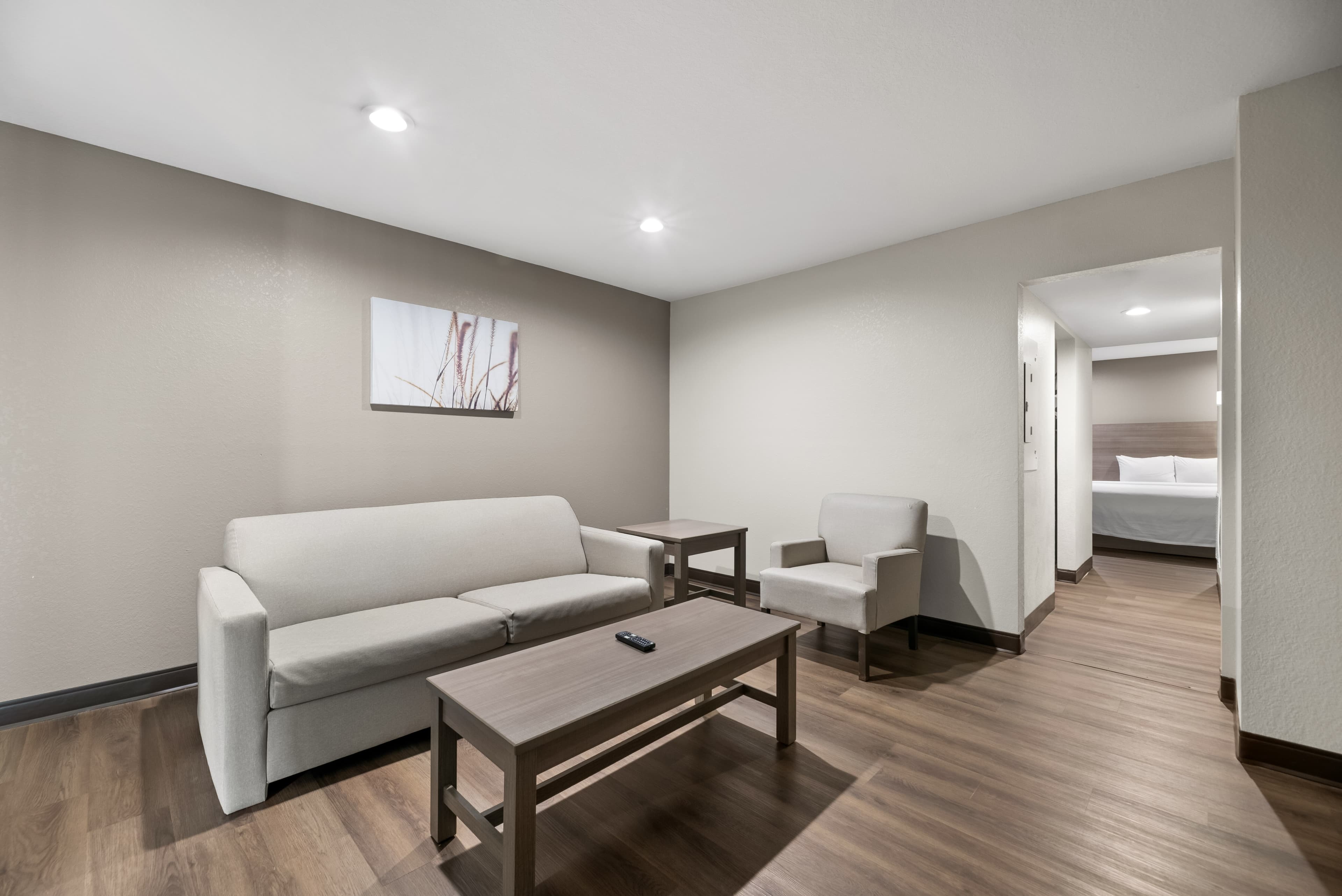 Quality Suites Wildwood - The Villages — 24