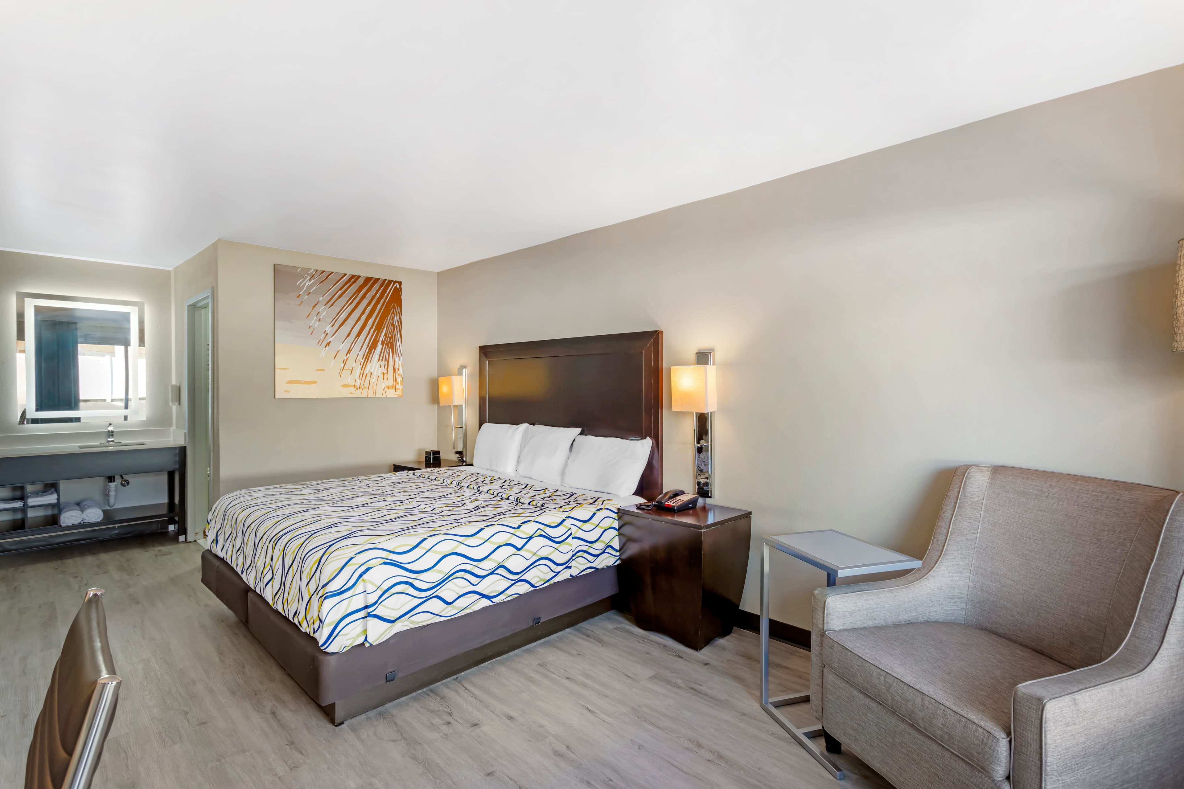 Rodeway Inn Orange Park - Jacksonville near Naval Air Station — 7