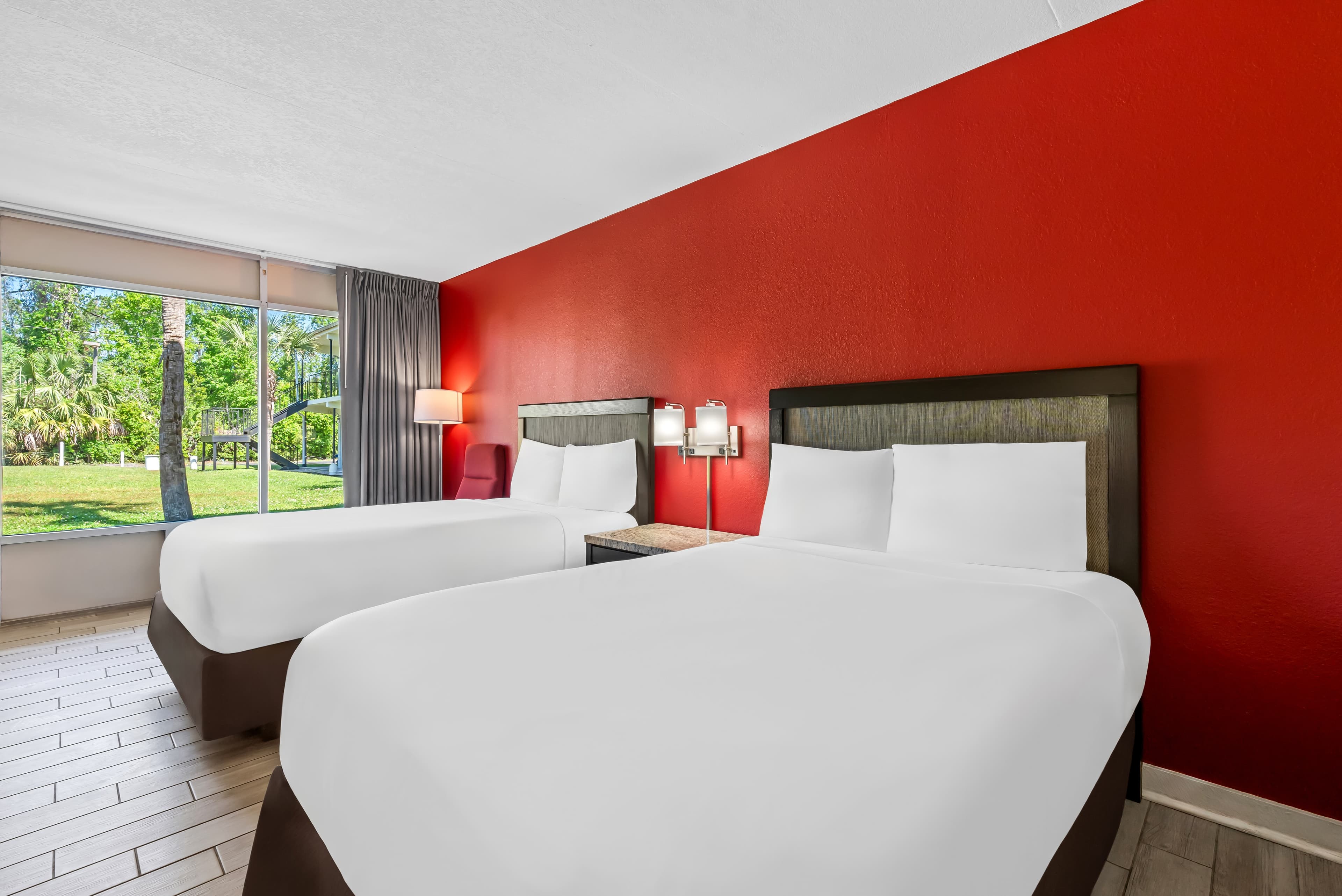 Econo Lodge Jennings - Image 4
