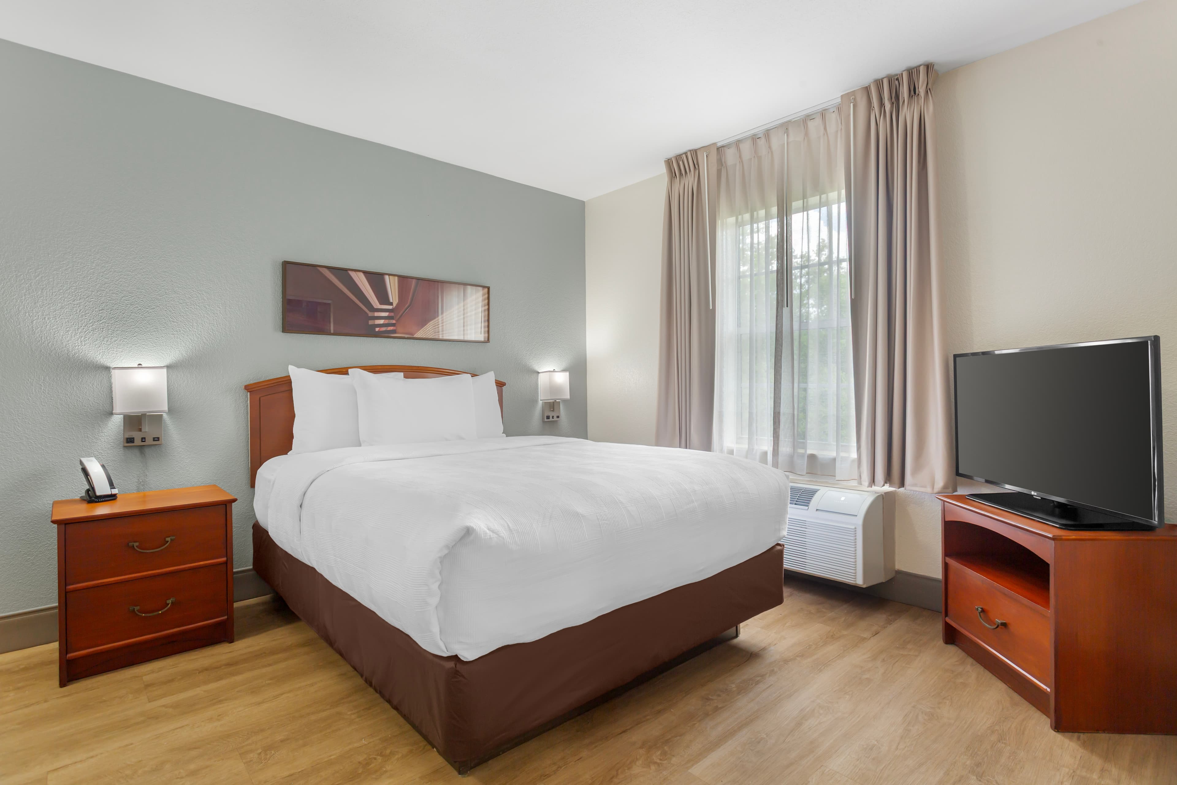 MainStay Suites Tampa Moffitt-USF - Image 2