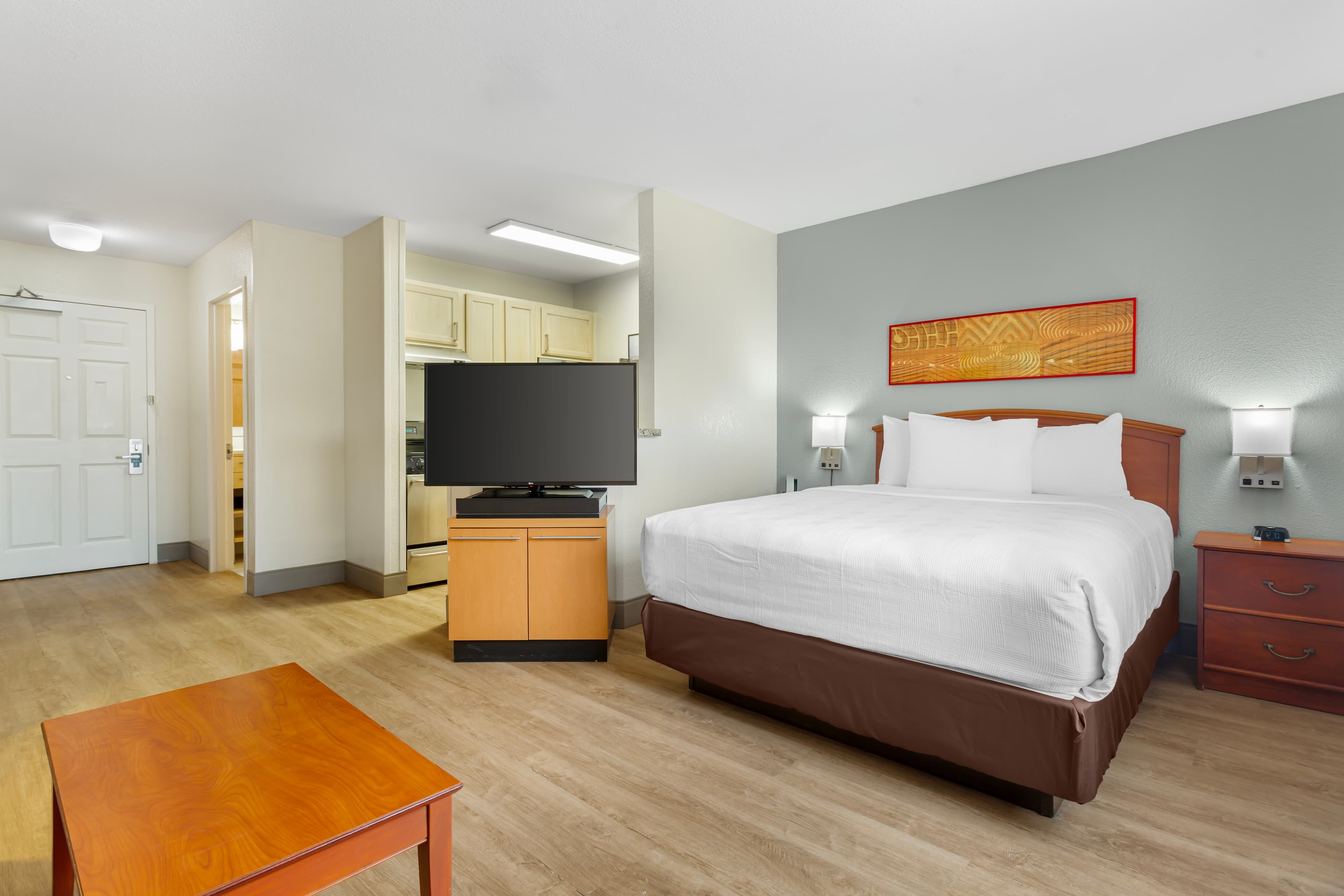 MainStay Suites Tampa Moffitt-USF — 11