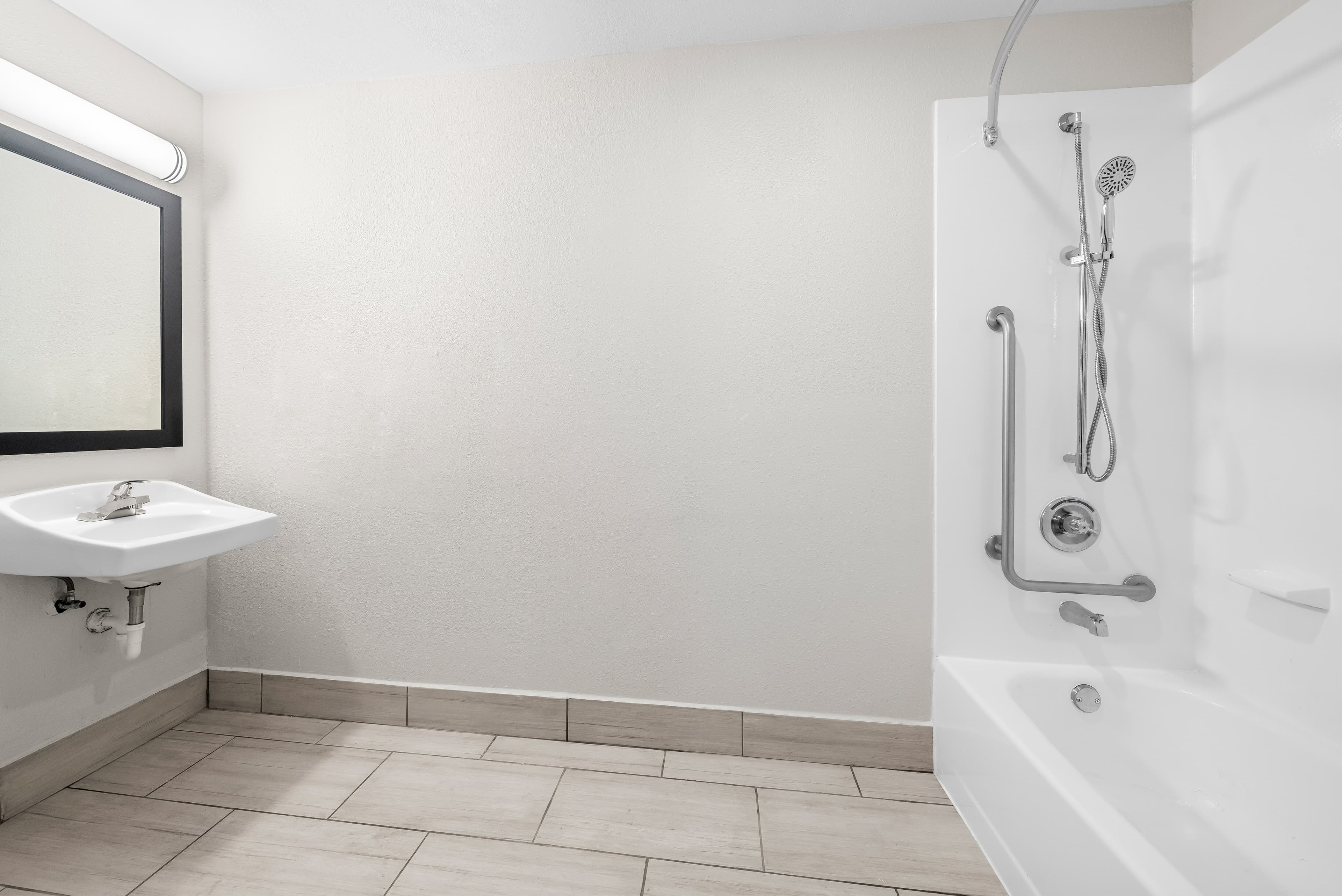 Quality Inn Orlando Near International Drive — 9