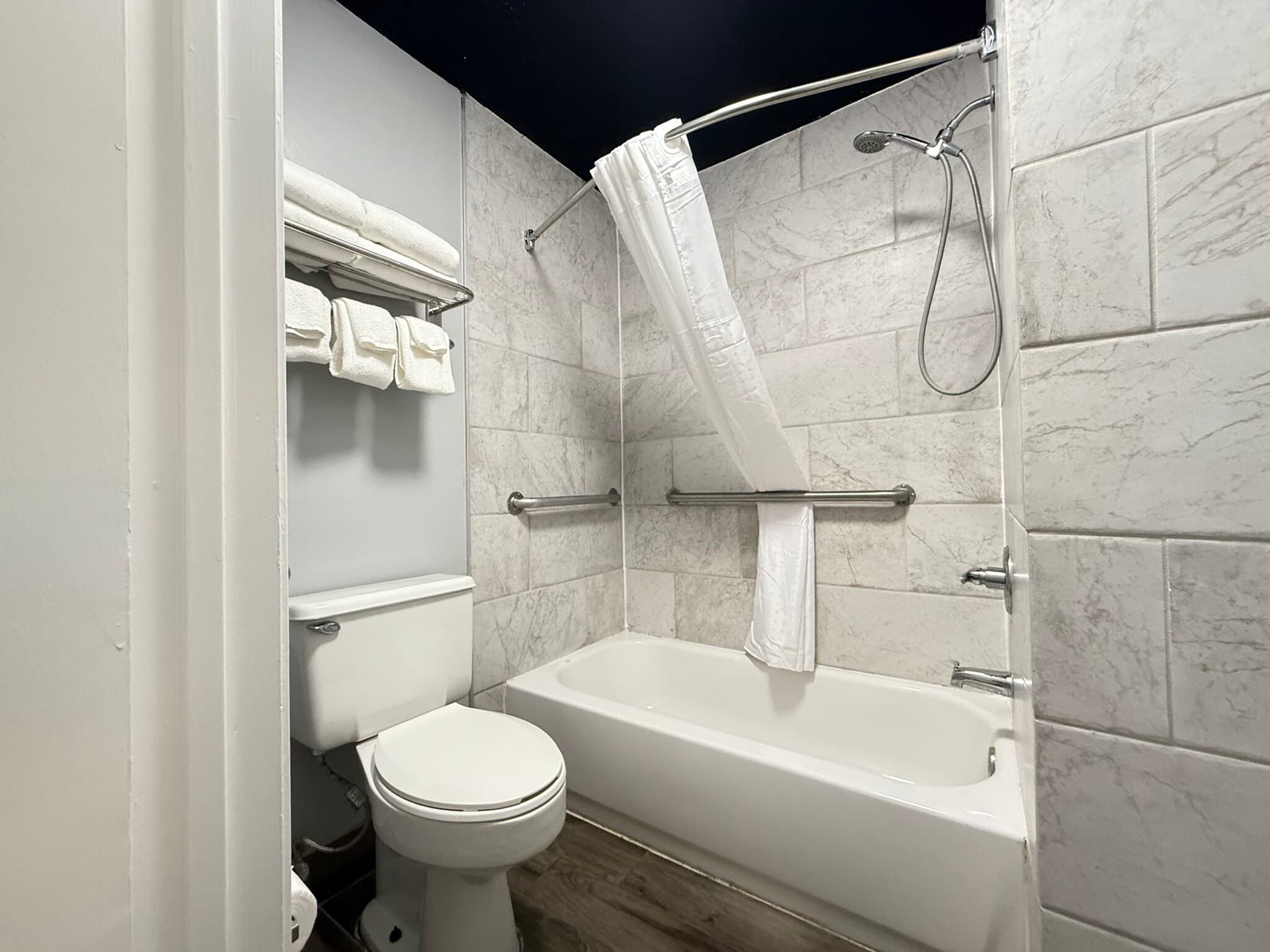 Quality Inn Crestview I-10 Eglin AFB Area - Image 3