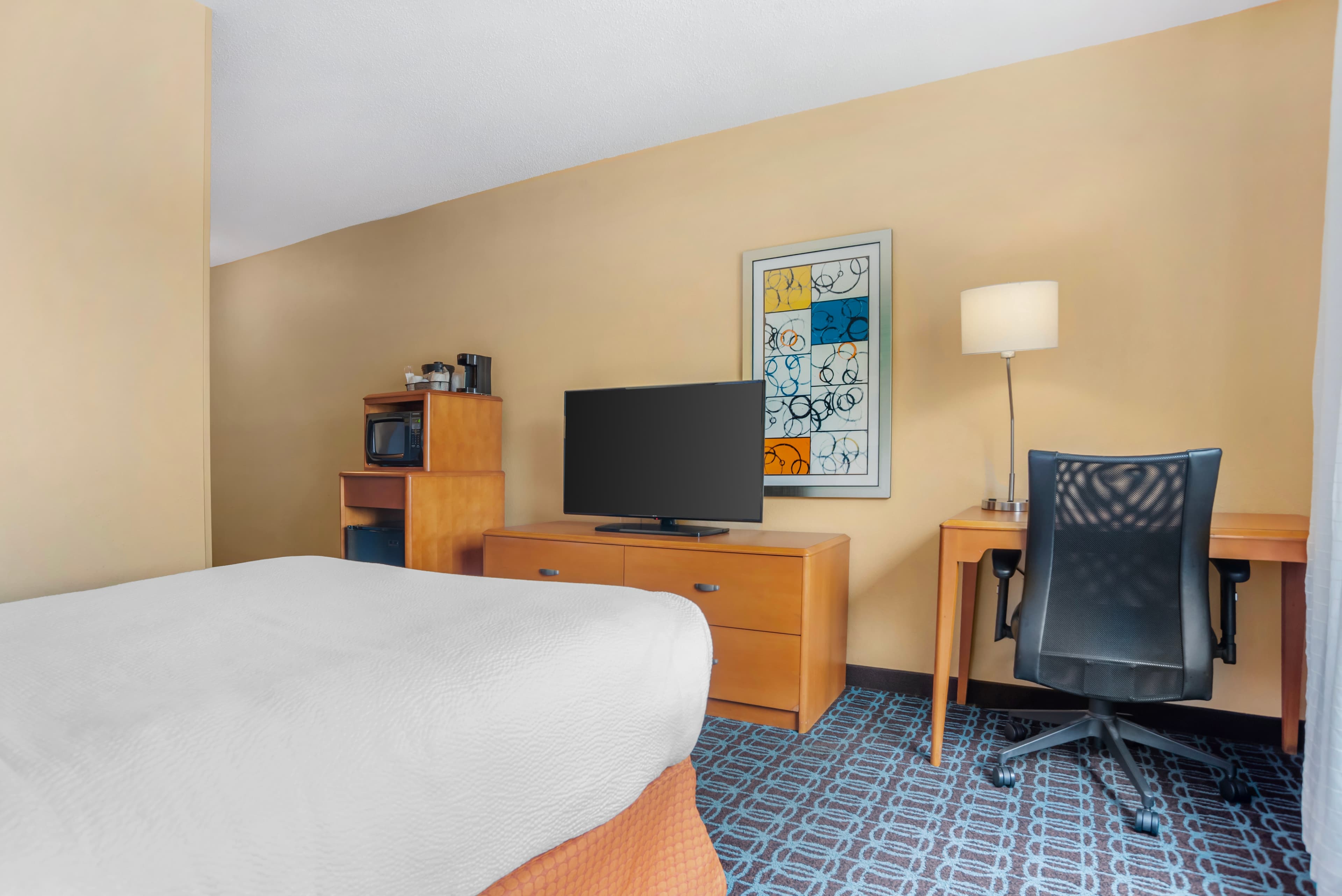 Rodeway Inn — 7