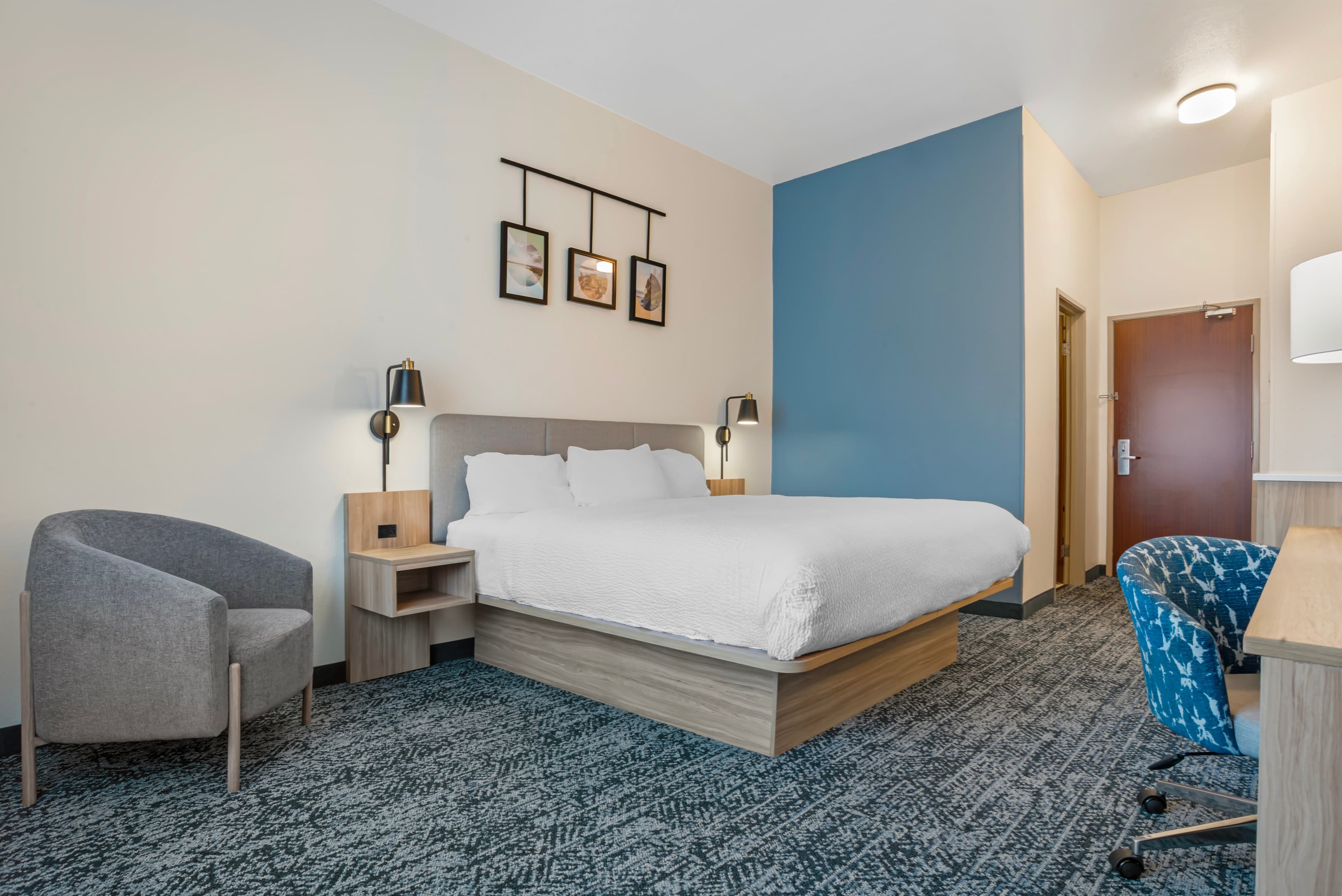 Rodeway Inn — 33
