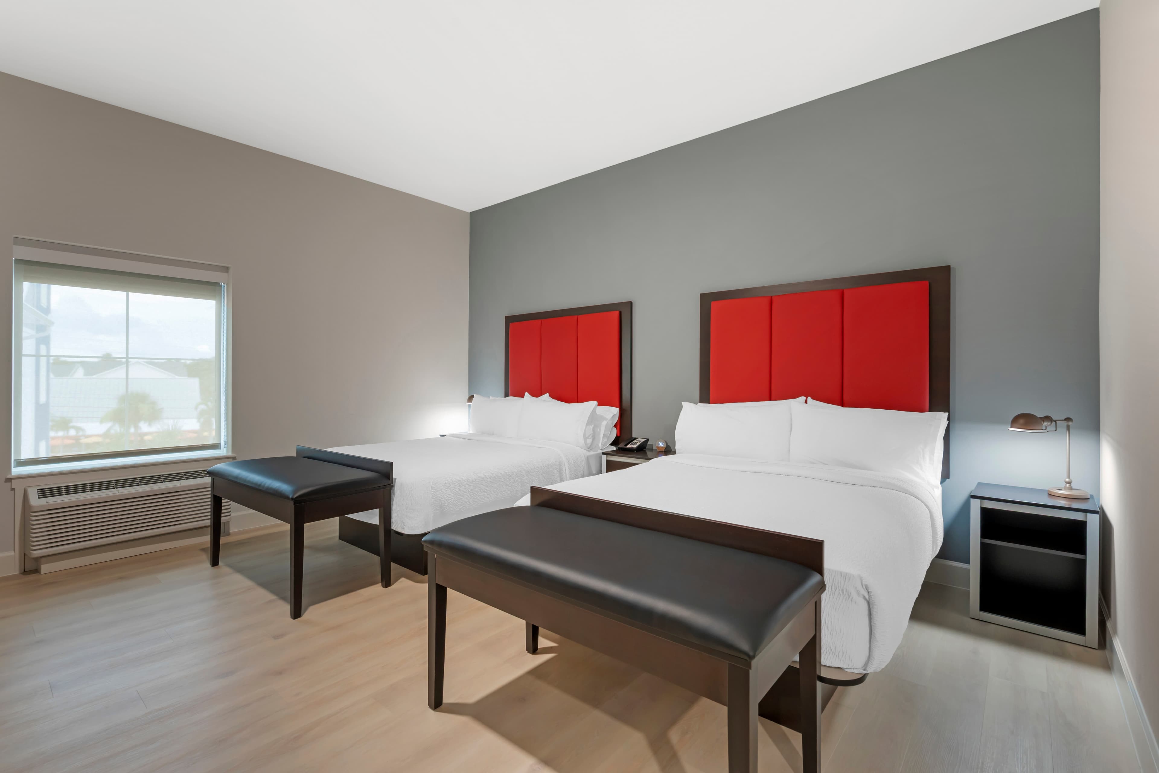 The J Hotel Dunedin near Honeymoon Island State Park, an Ascend Collection Hotel — 10