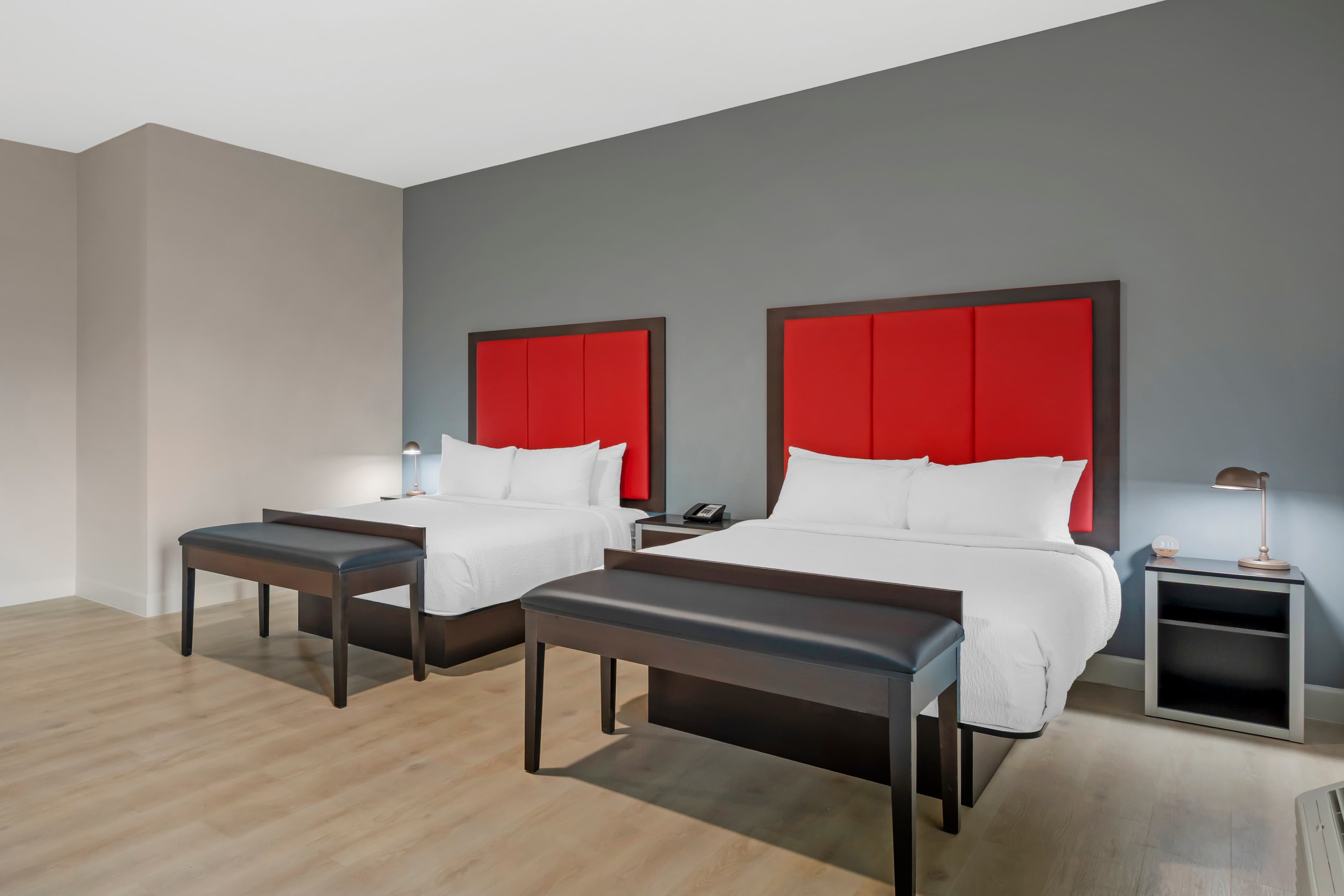 The J Hotel Dunedin near Honeymoon Island State Park, an Ascend Collection Hotel — 15