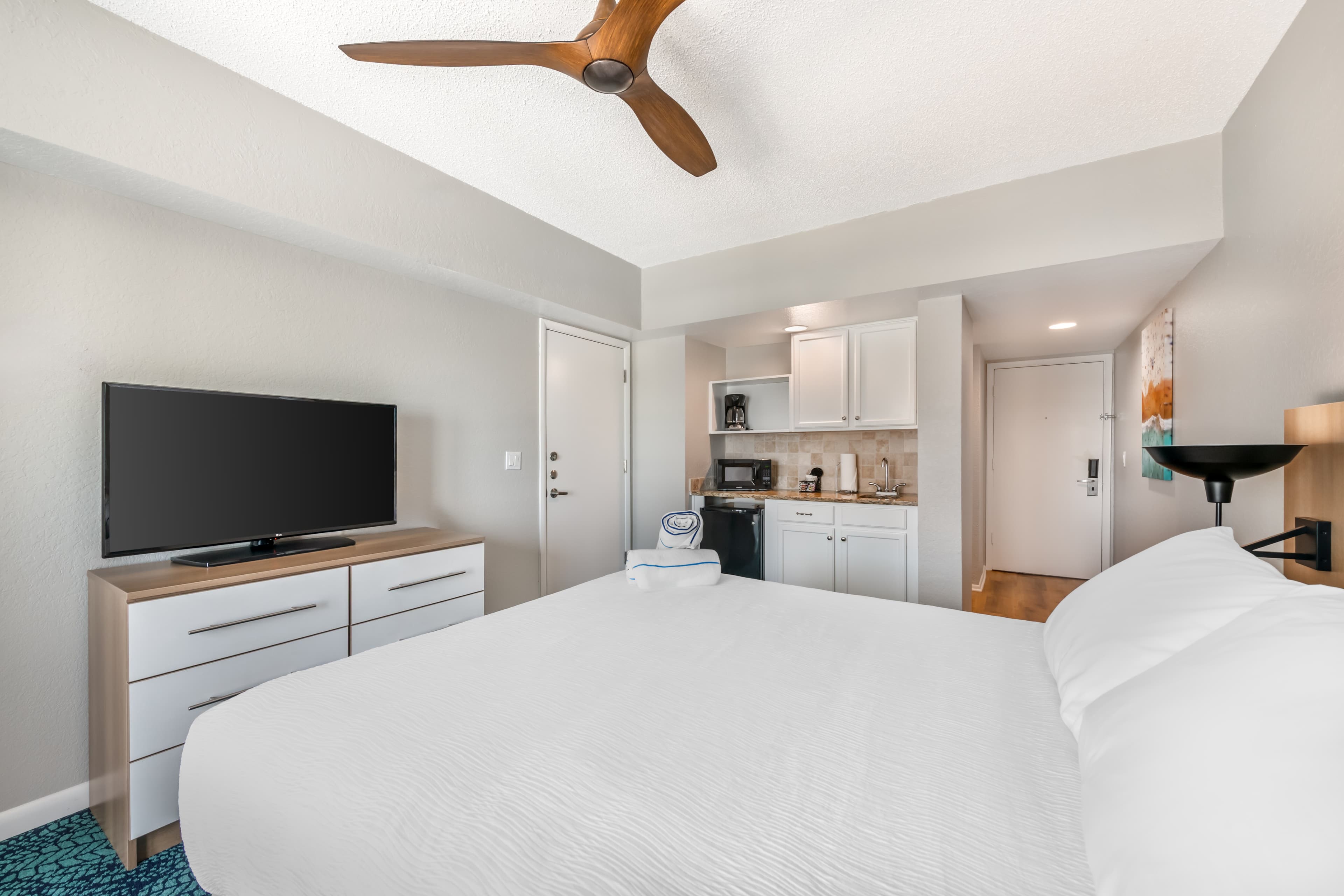 Coconut Palms Beach Resort II, an Ascend Collection Hotel — 12