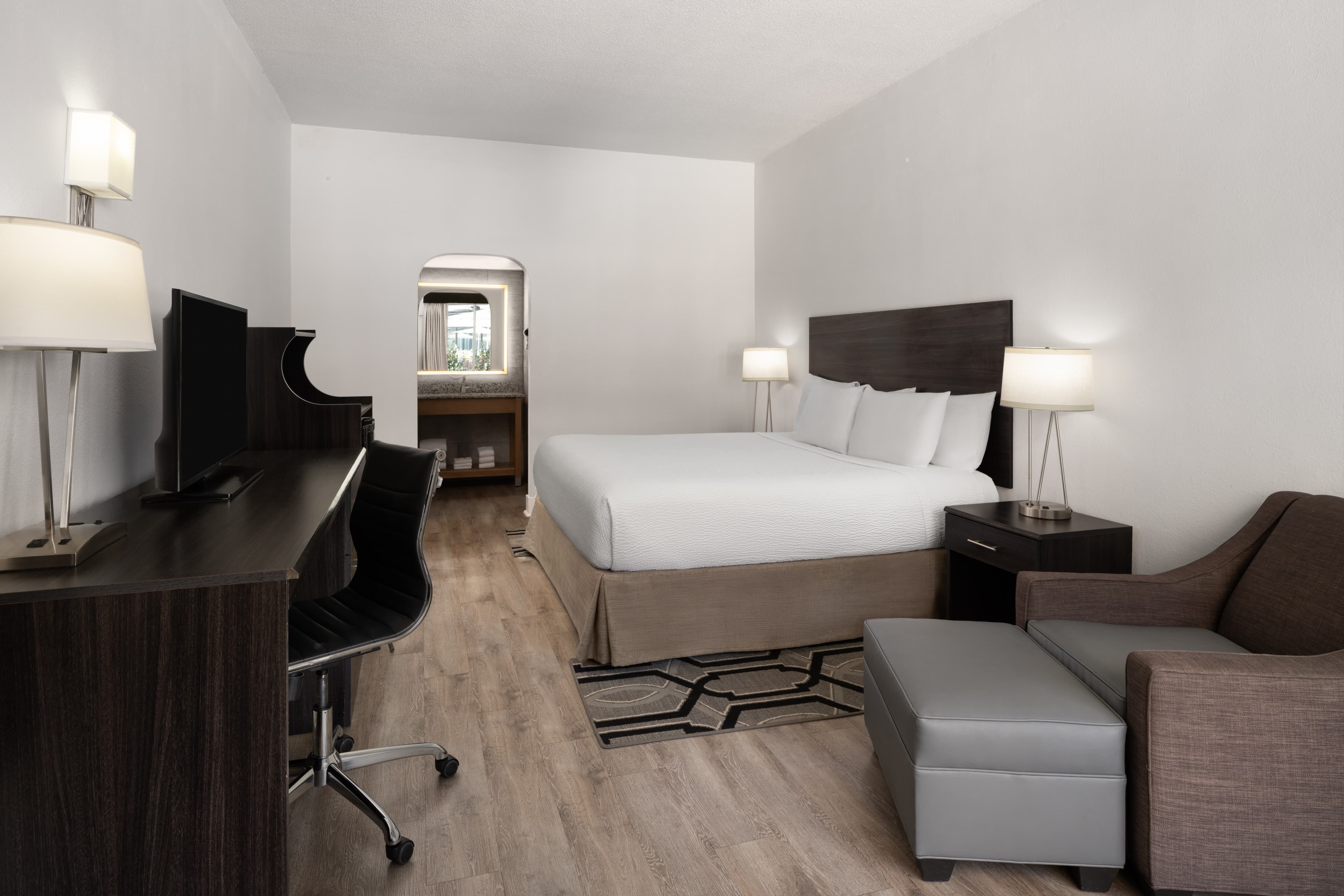 The Harrison Hotel Downtown Hollywood FL, an Ascend Collection Hotel - Image 2