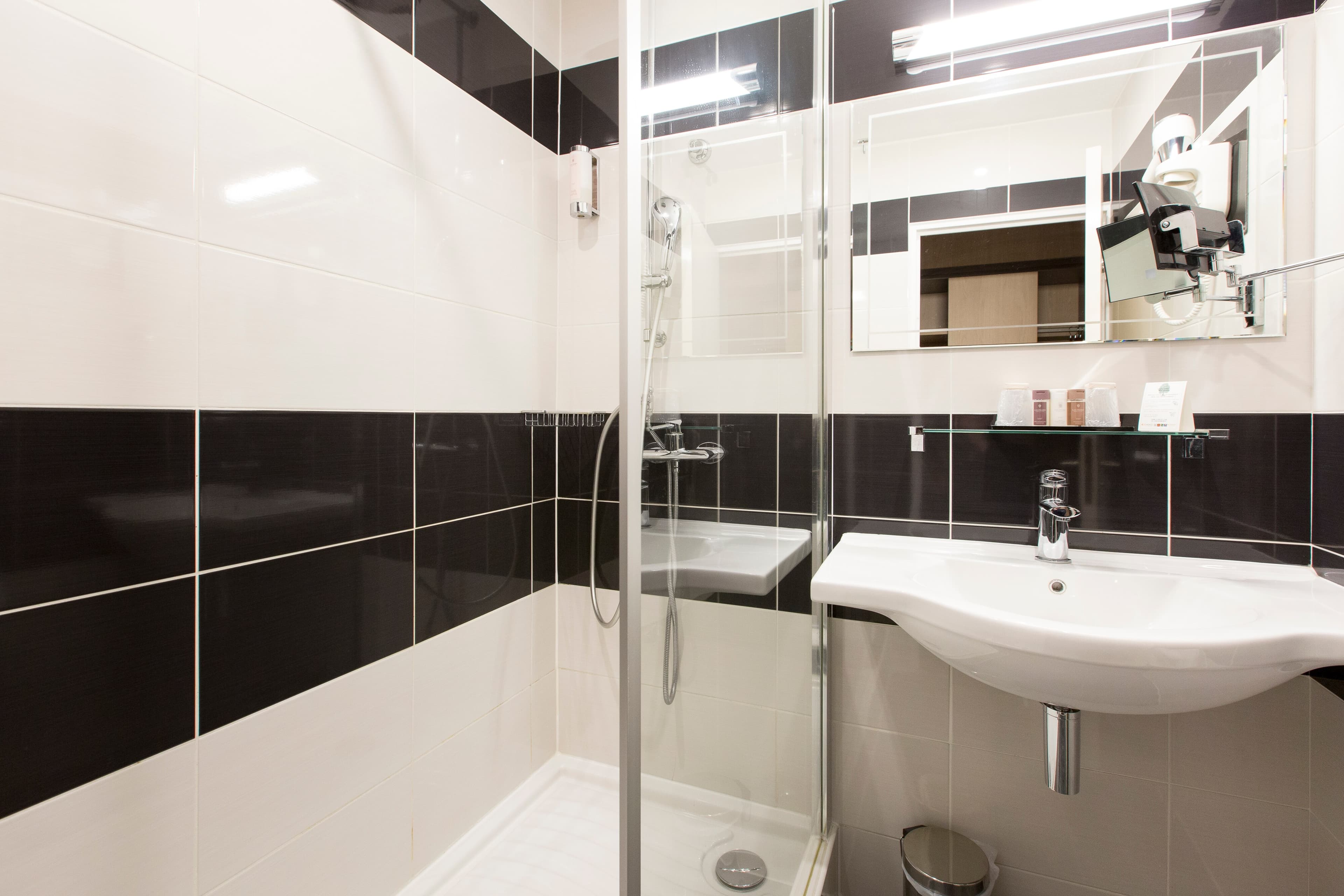 Quality Hotel Bordeaux Centre — 27