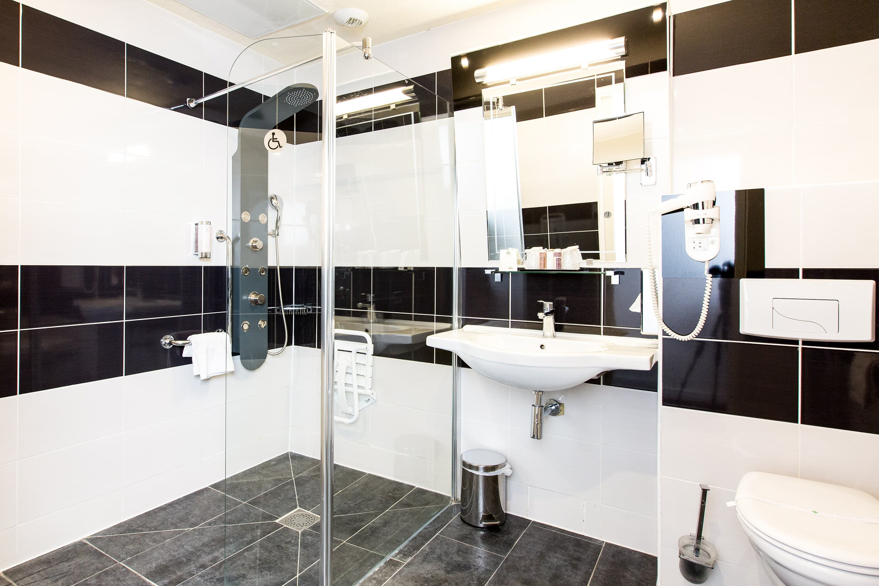 Quality Hotel Bordeaux Centre — 10