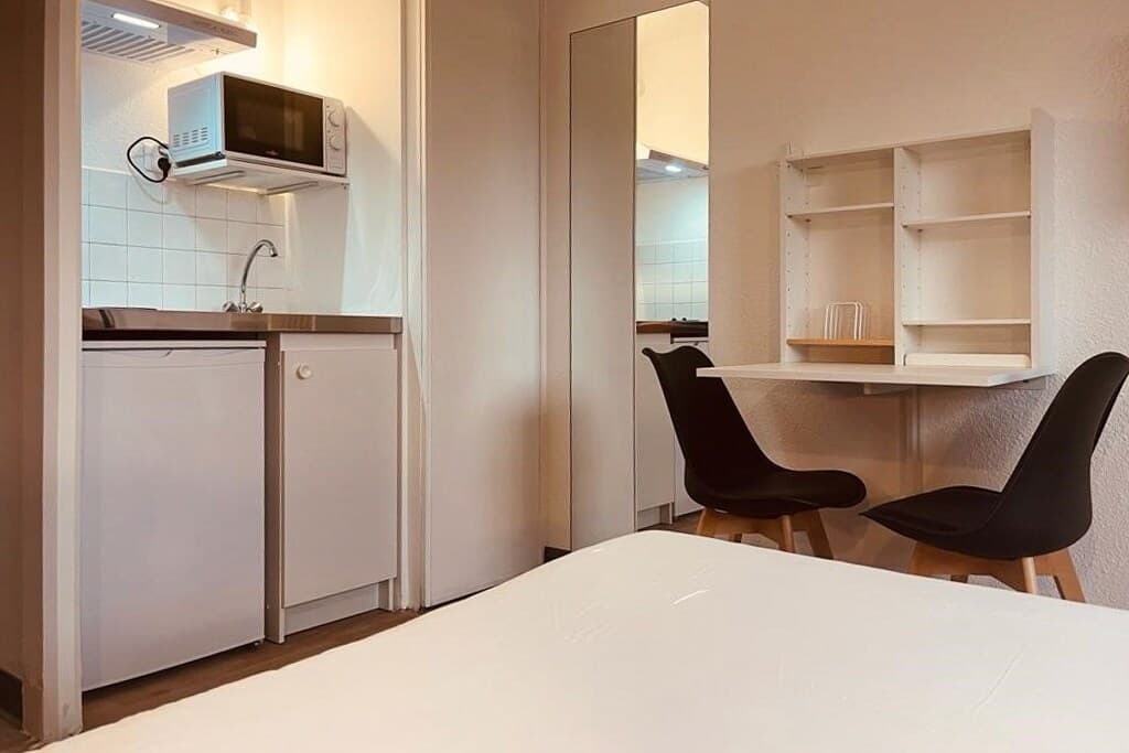 Comfort Hotel Toulouse Sud - Image 4