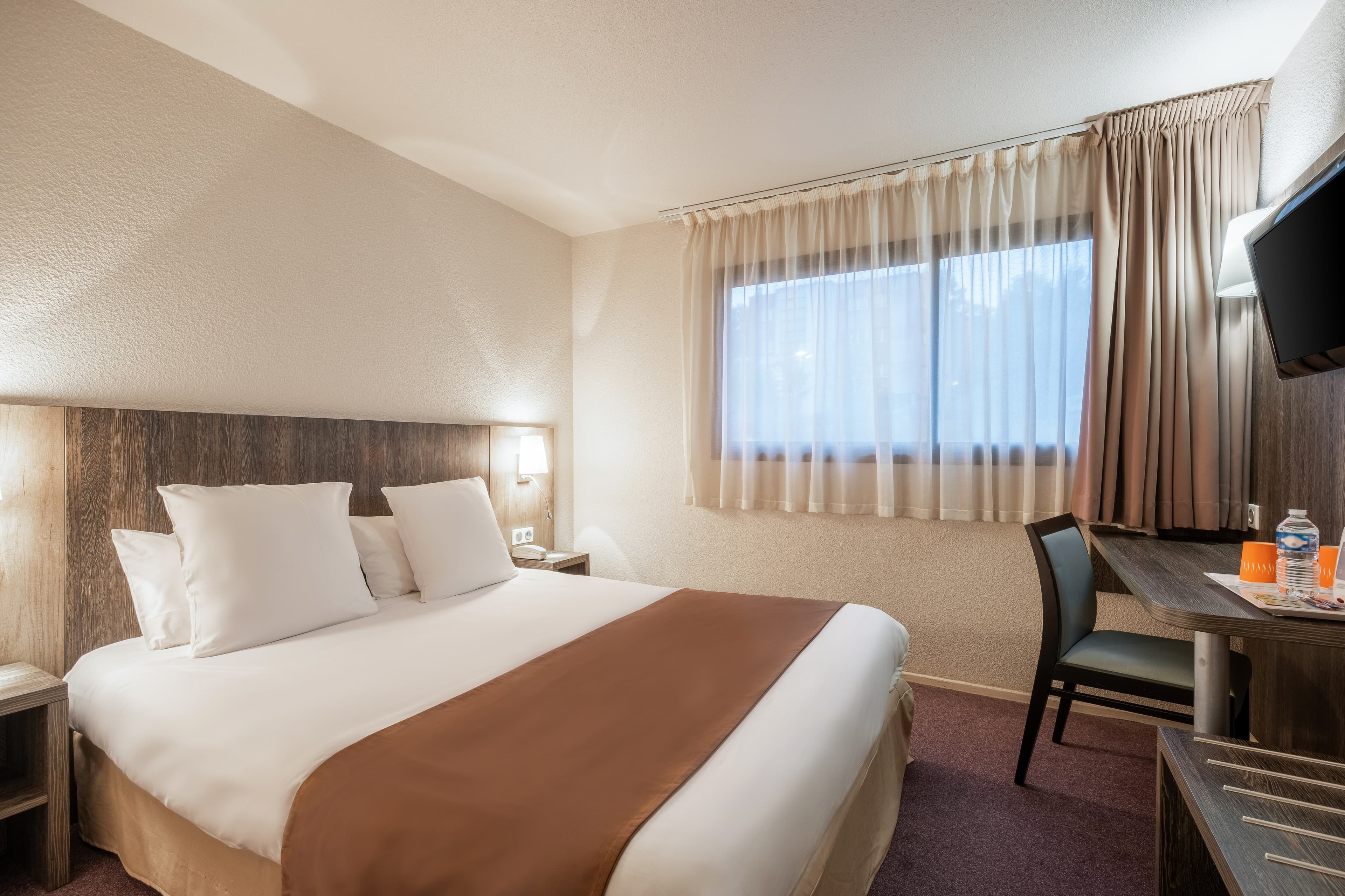 Comfort Hotel Toulouse Sud - Image 1