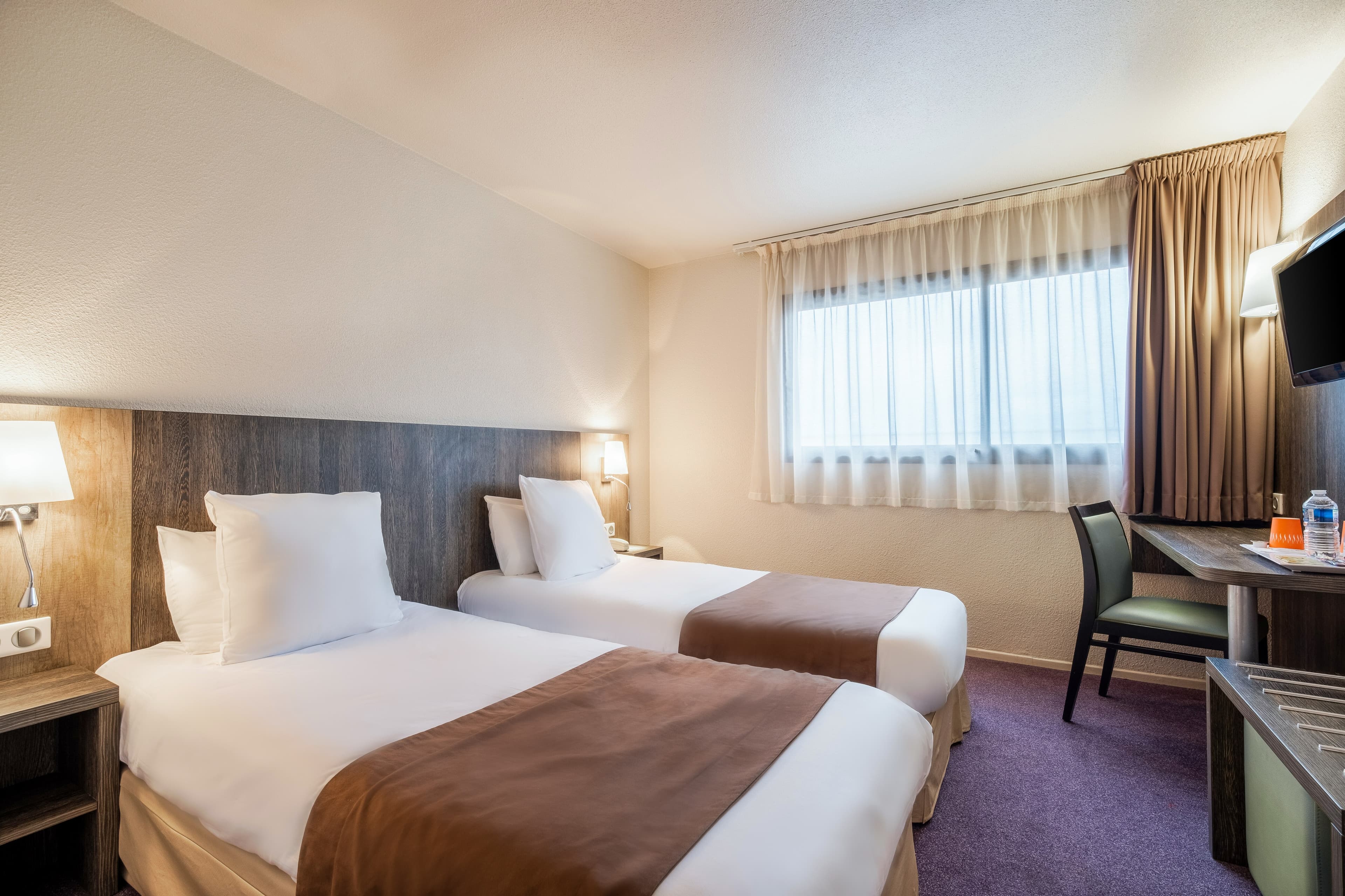 Comfort Hotel Toulouse Sud — 11