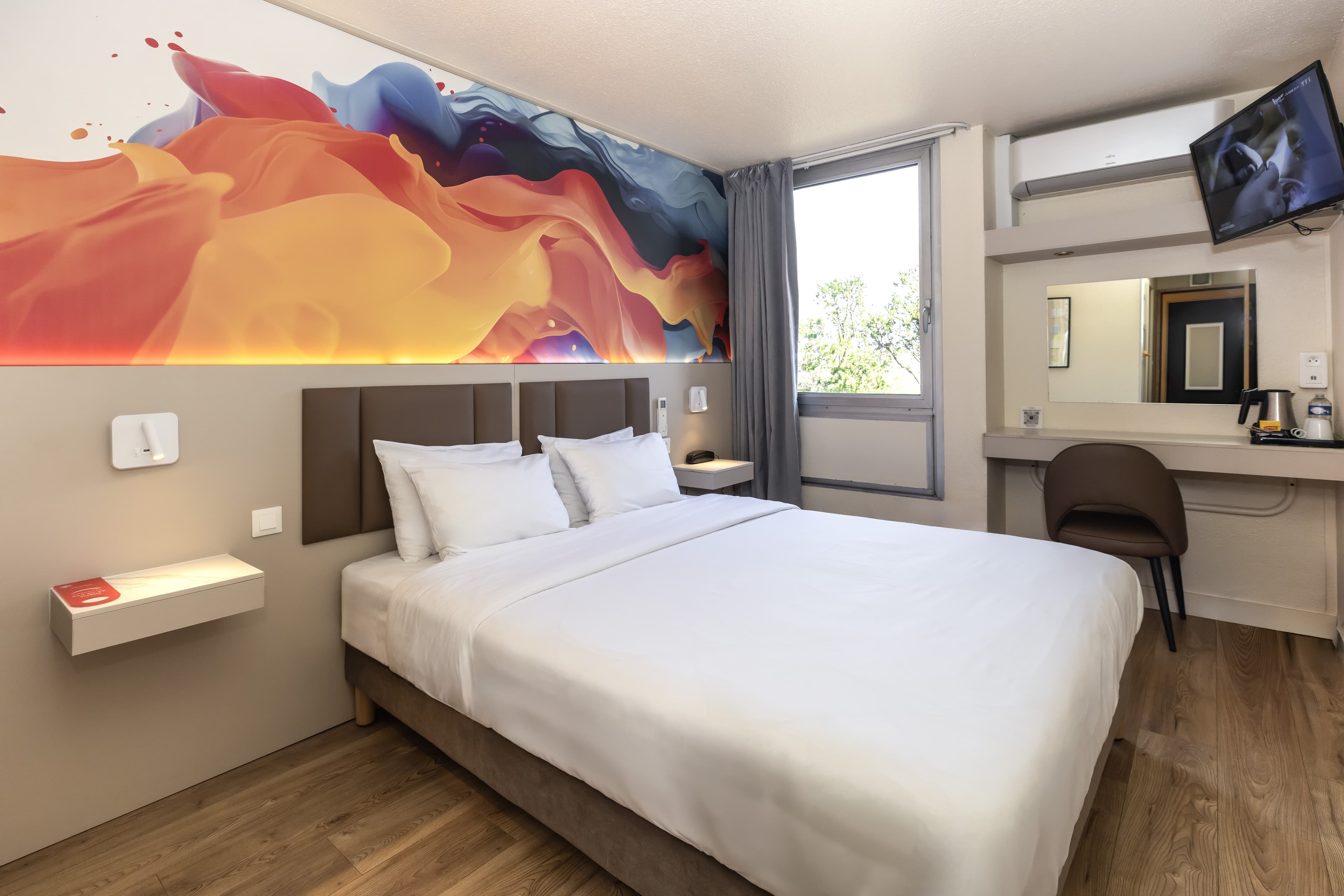 Comfort Hotel Lille L'Union — 9