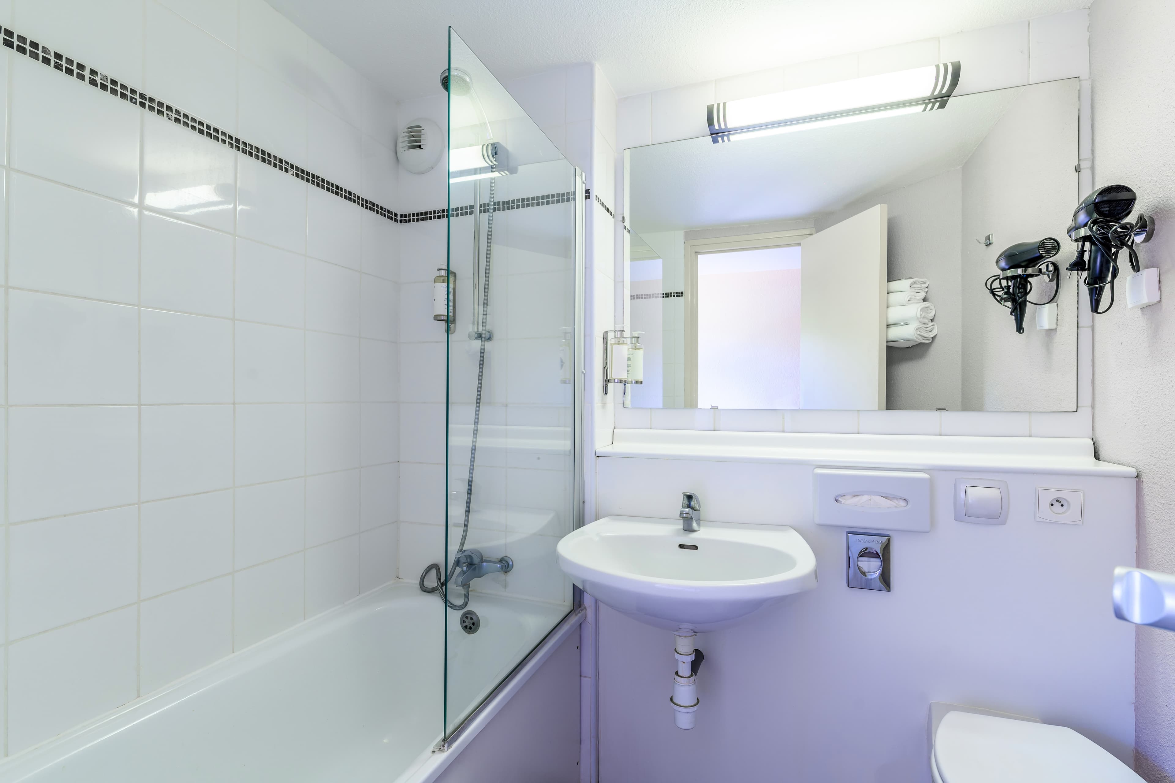 Comfort Hotel Amiens Nord — 15