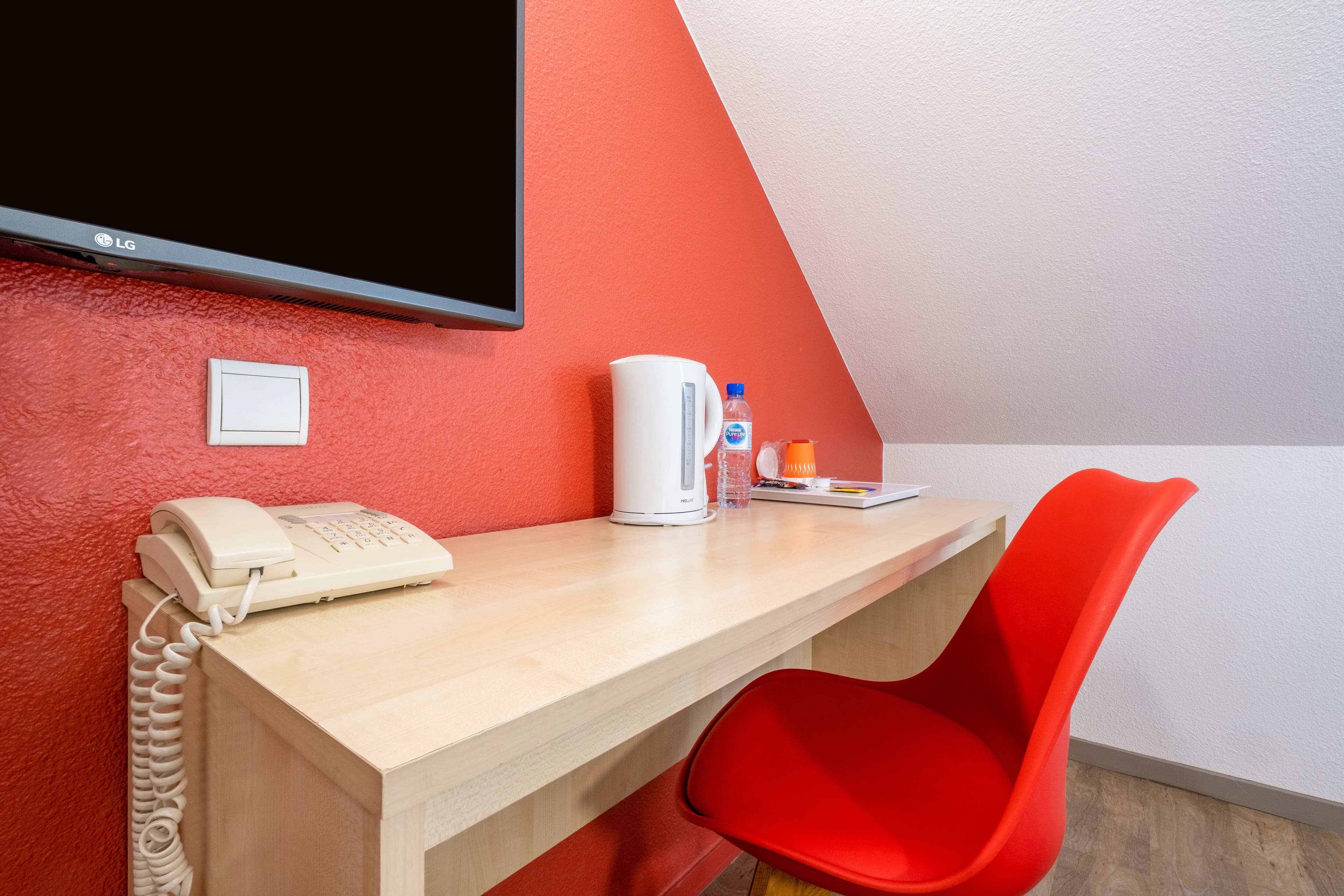 Comfort Hotel Etampes — 11