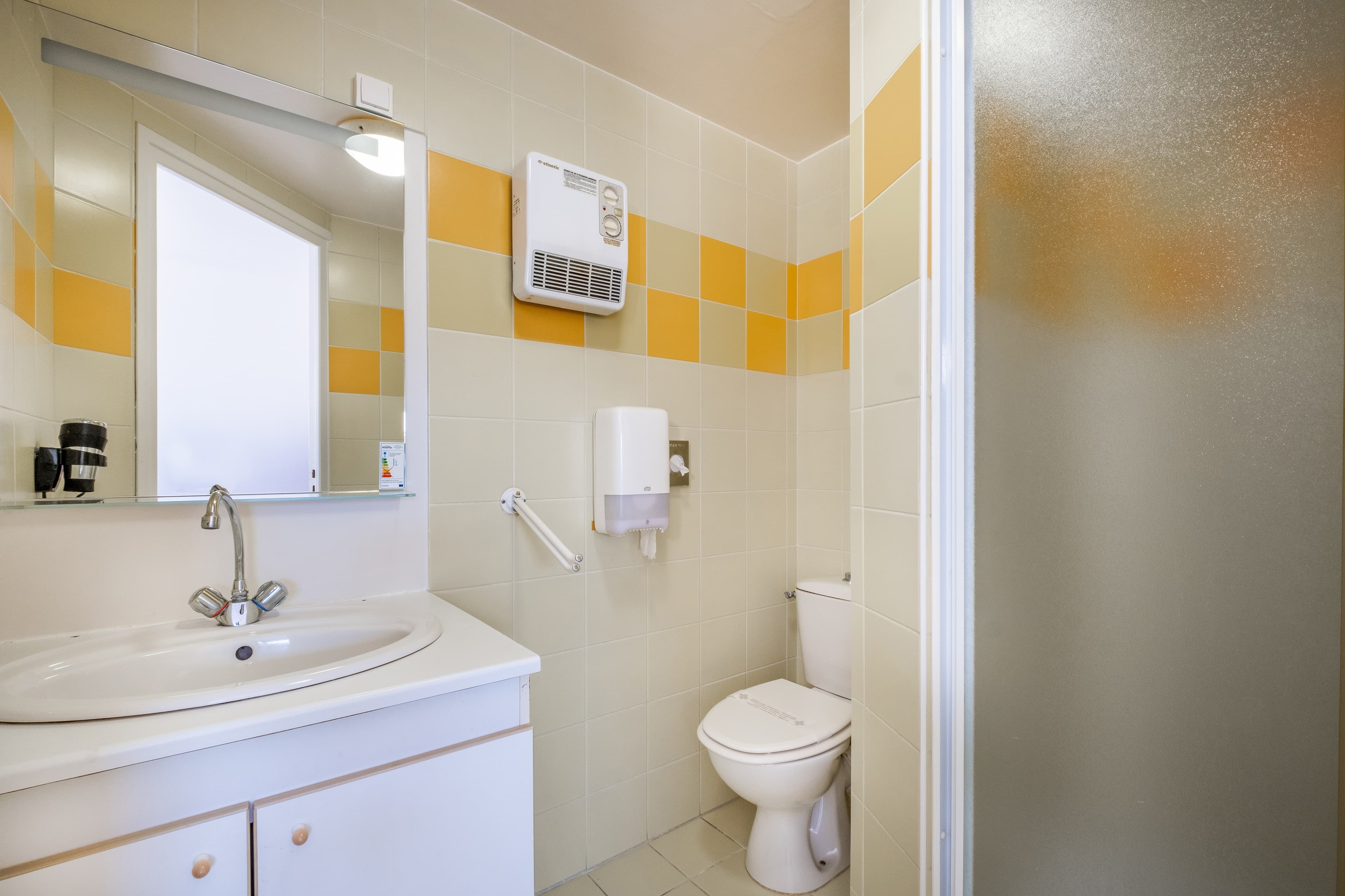 Comfort Hotel Etampes — 14