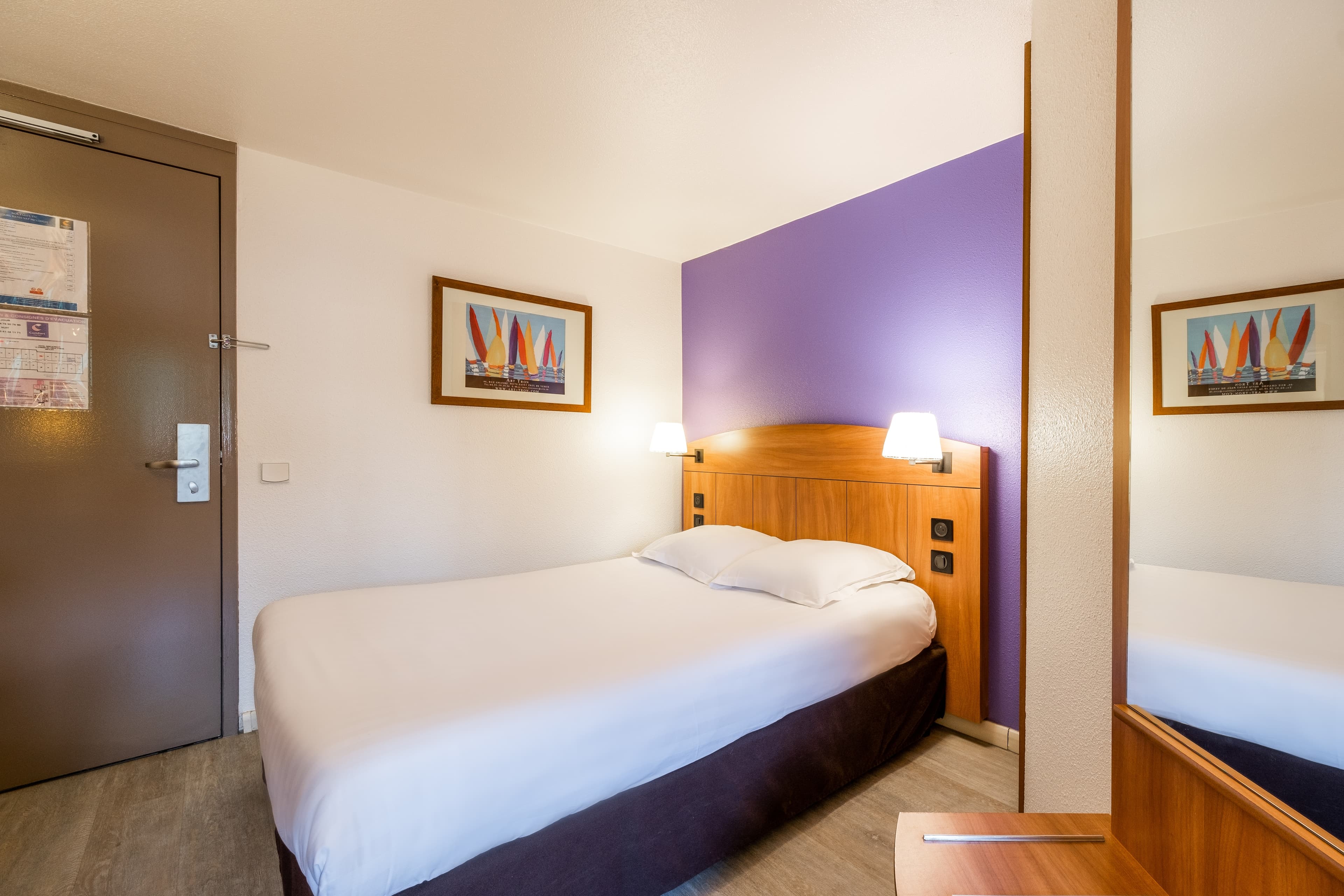 Comfort Hotel Grenoble Meylan - Image 3