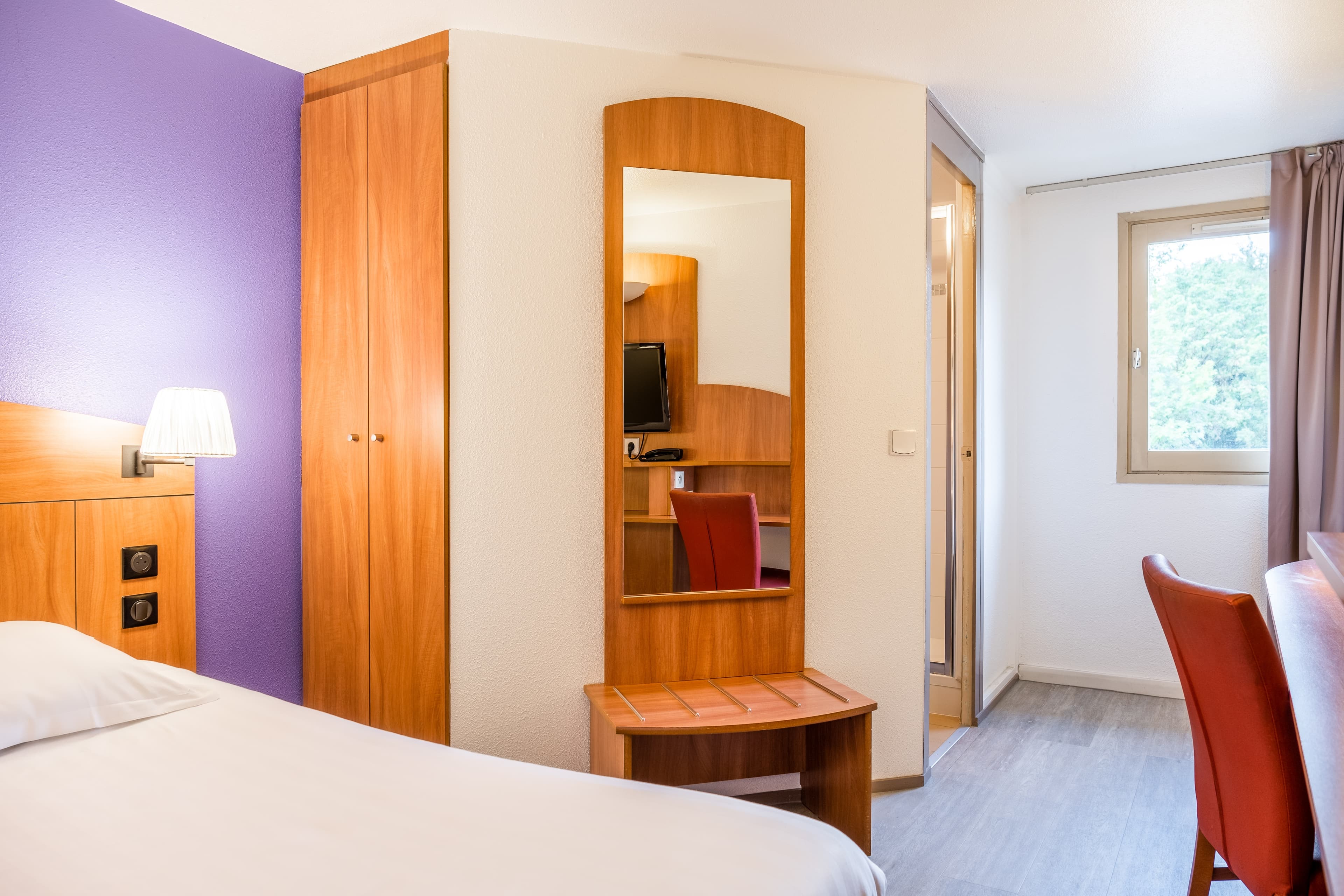 Comfort Hotel Grenoble Meylan - Image 5