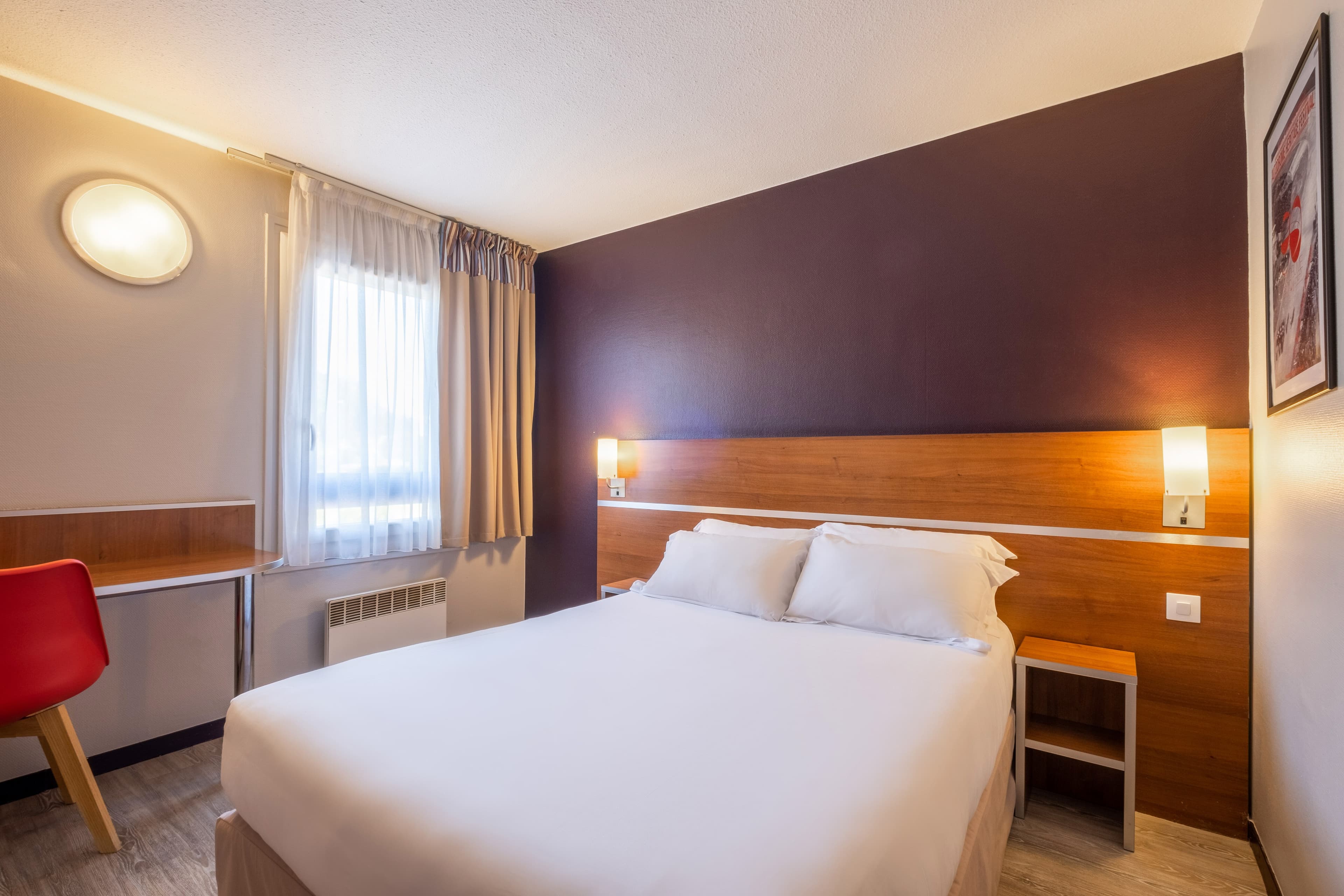 Comfort Hotel Linas - Montlhery - Image 1