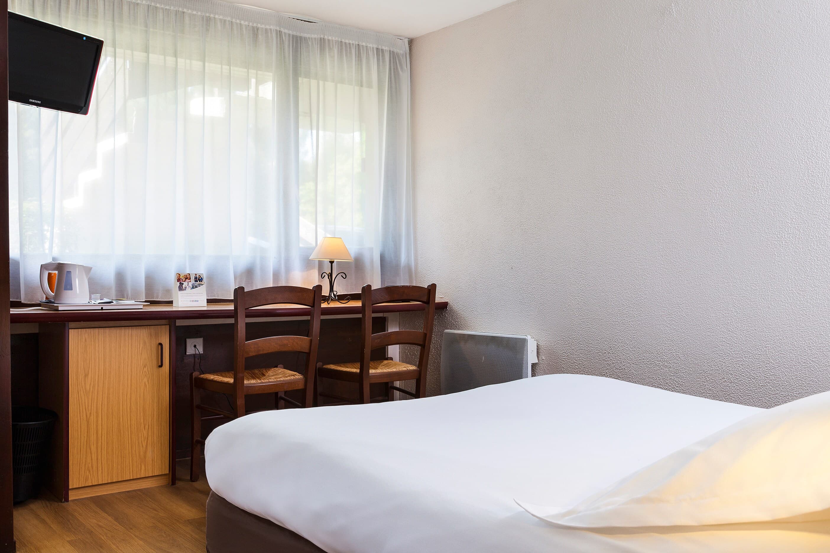 Comfort Hotel Lens - Noyelles Godault - Image 4