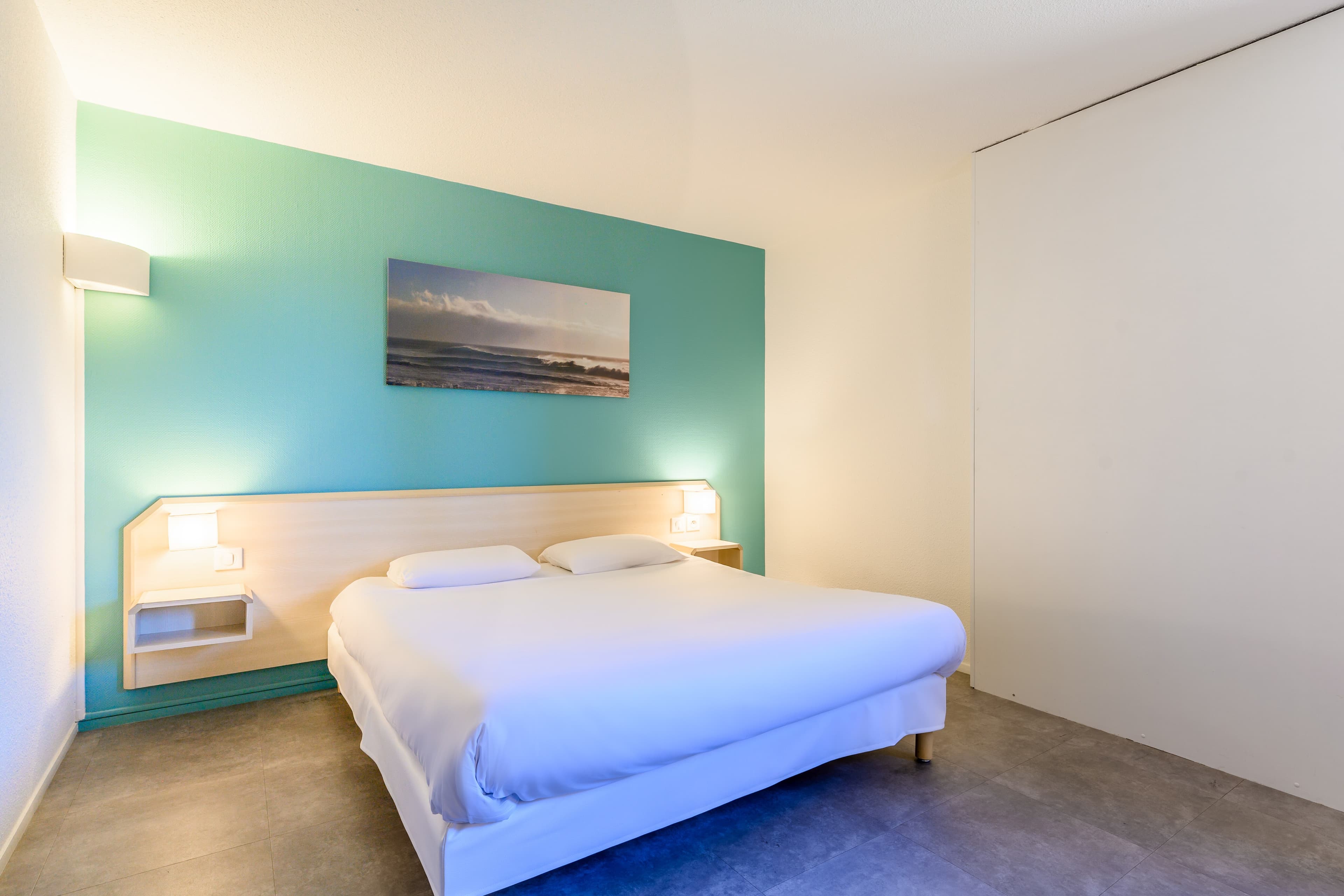 Comfort Hotel Orleans Saran - Image 1