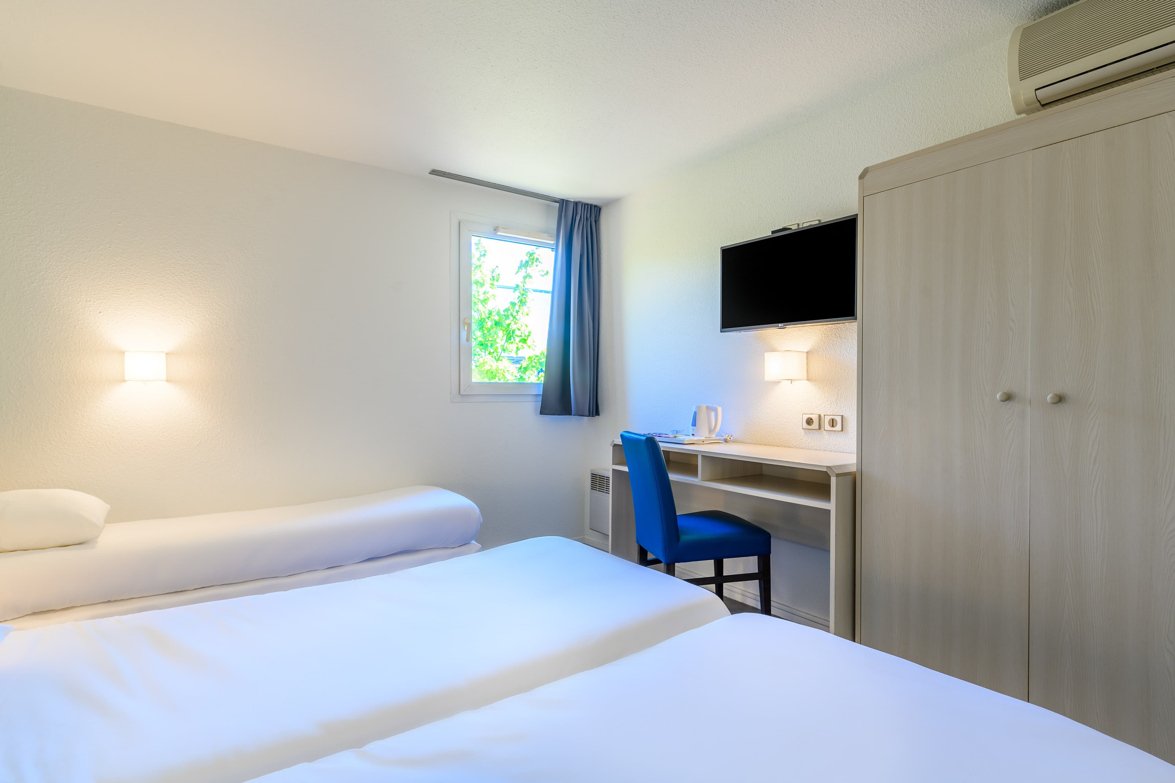 Comfort Hotel Orleans Saran — 19