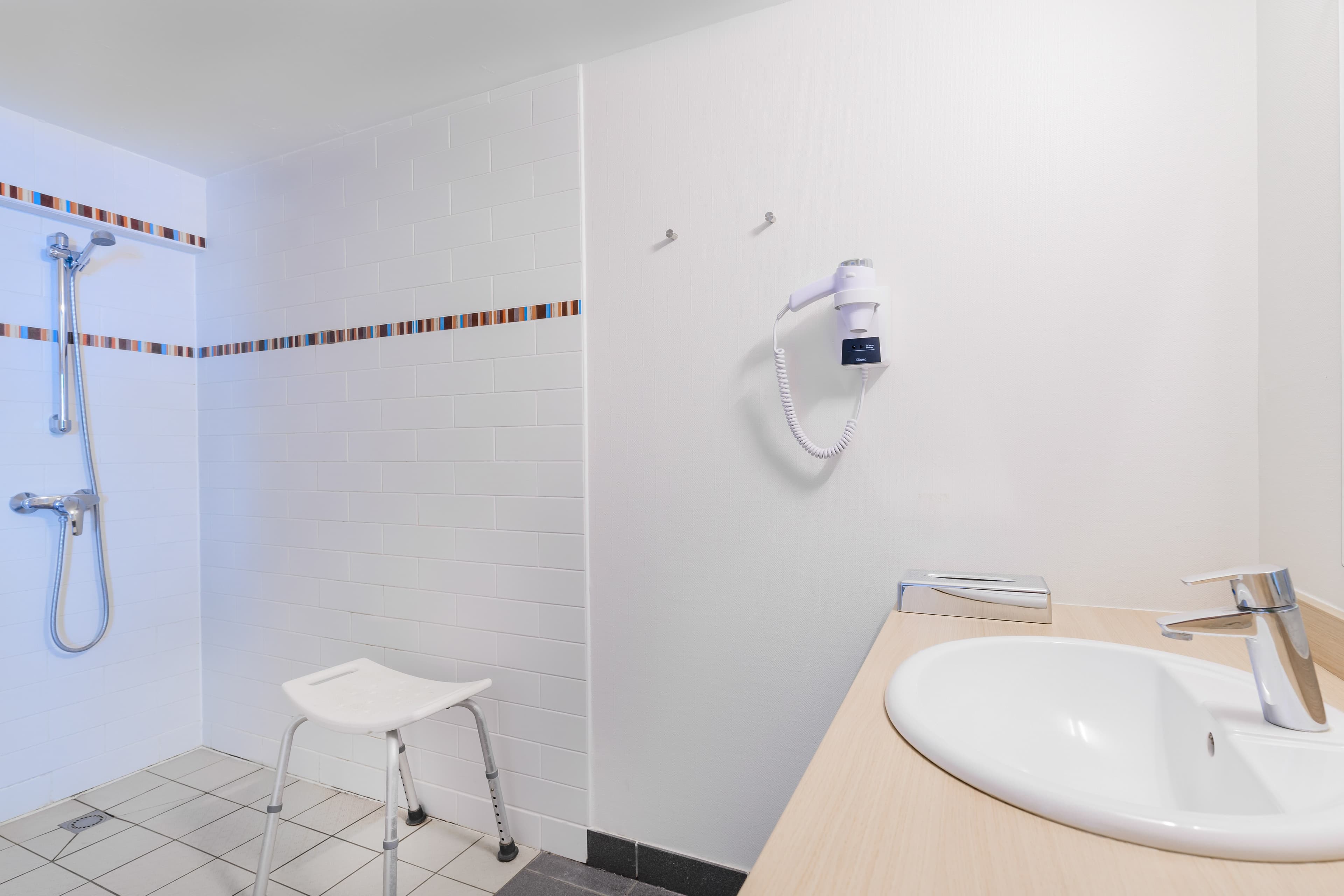 Comfort Hotel Pithiviers — 6