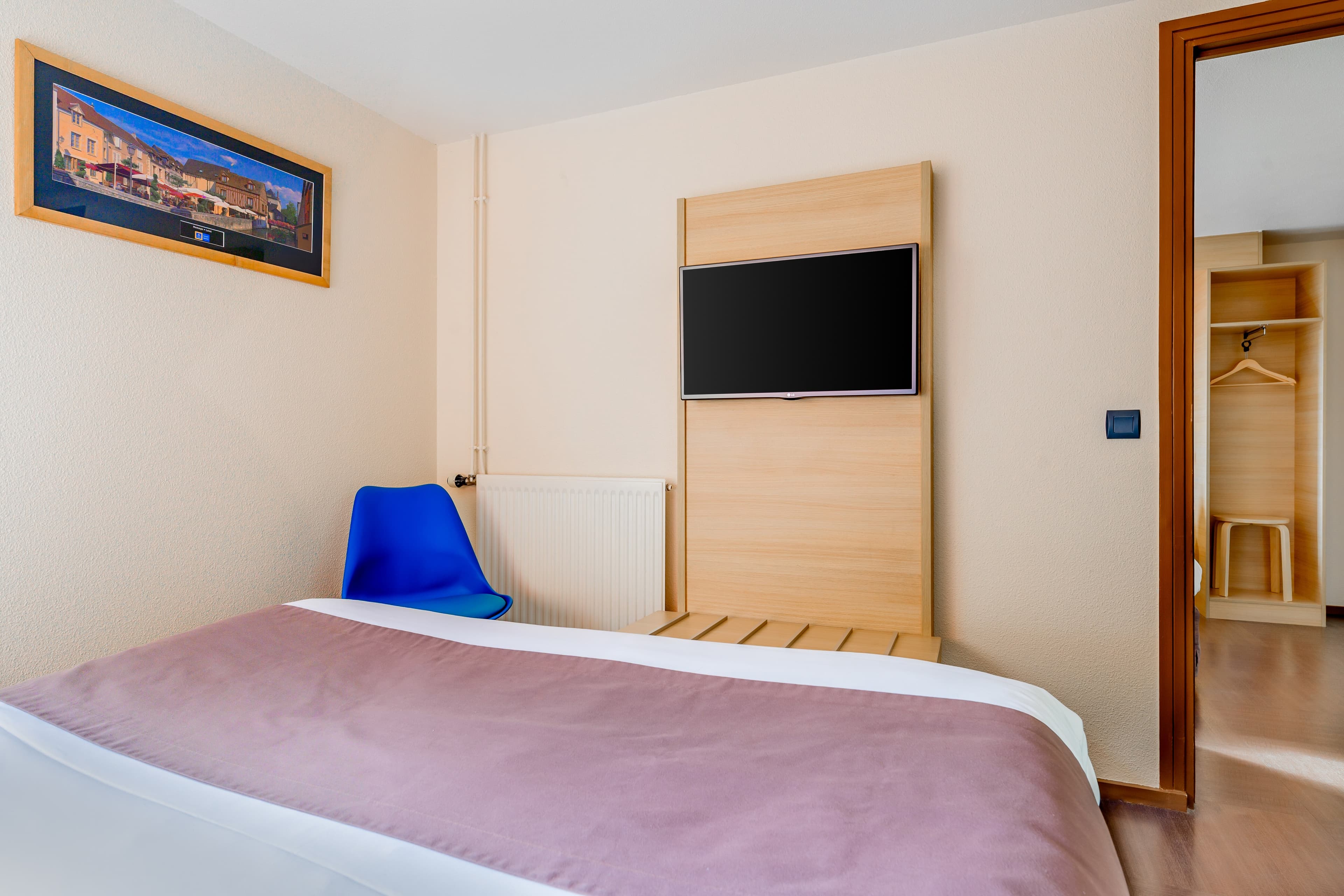 Comfort Hotel Pithiviers — 15