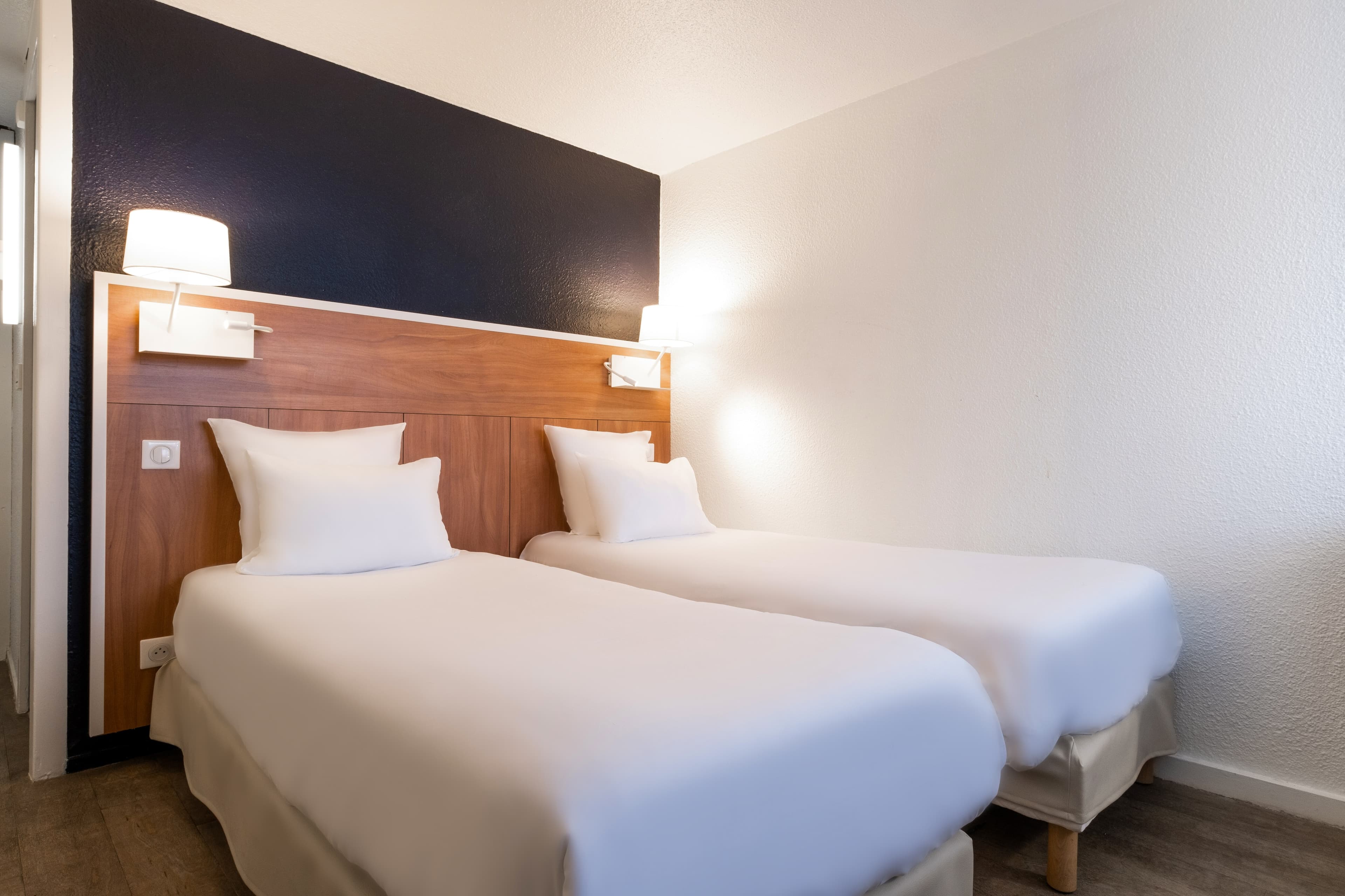 Comfort Hotel Rungis - Orly — 8