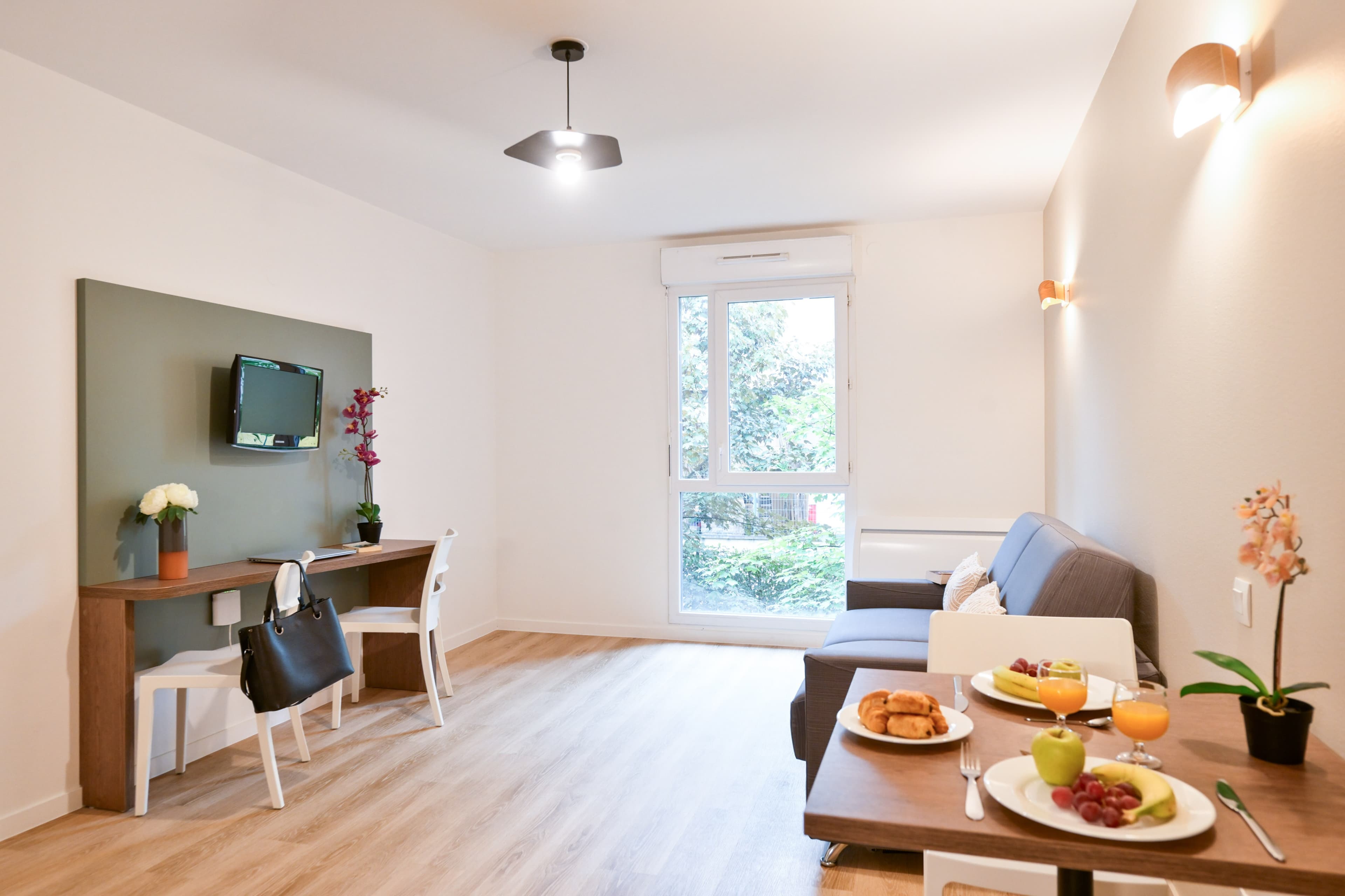 Comfort Aparthotel Versailles, St Cyr l'Ecole — 11