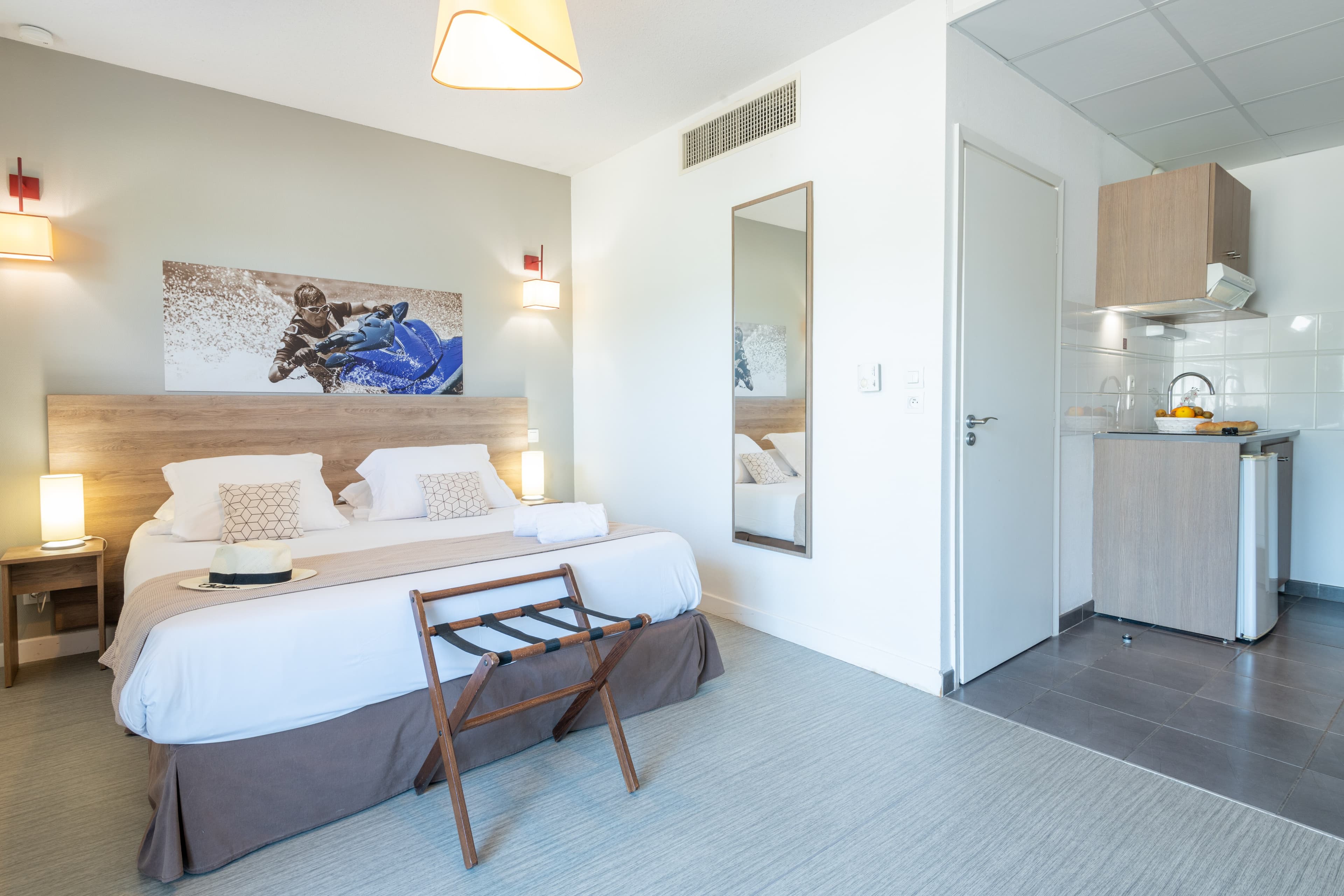 Comfort Aparthotel Cannes Mandelieu — 24
