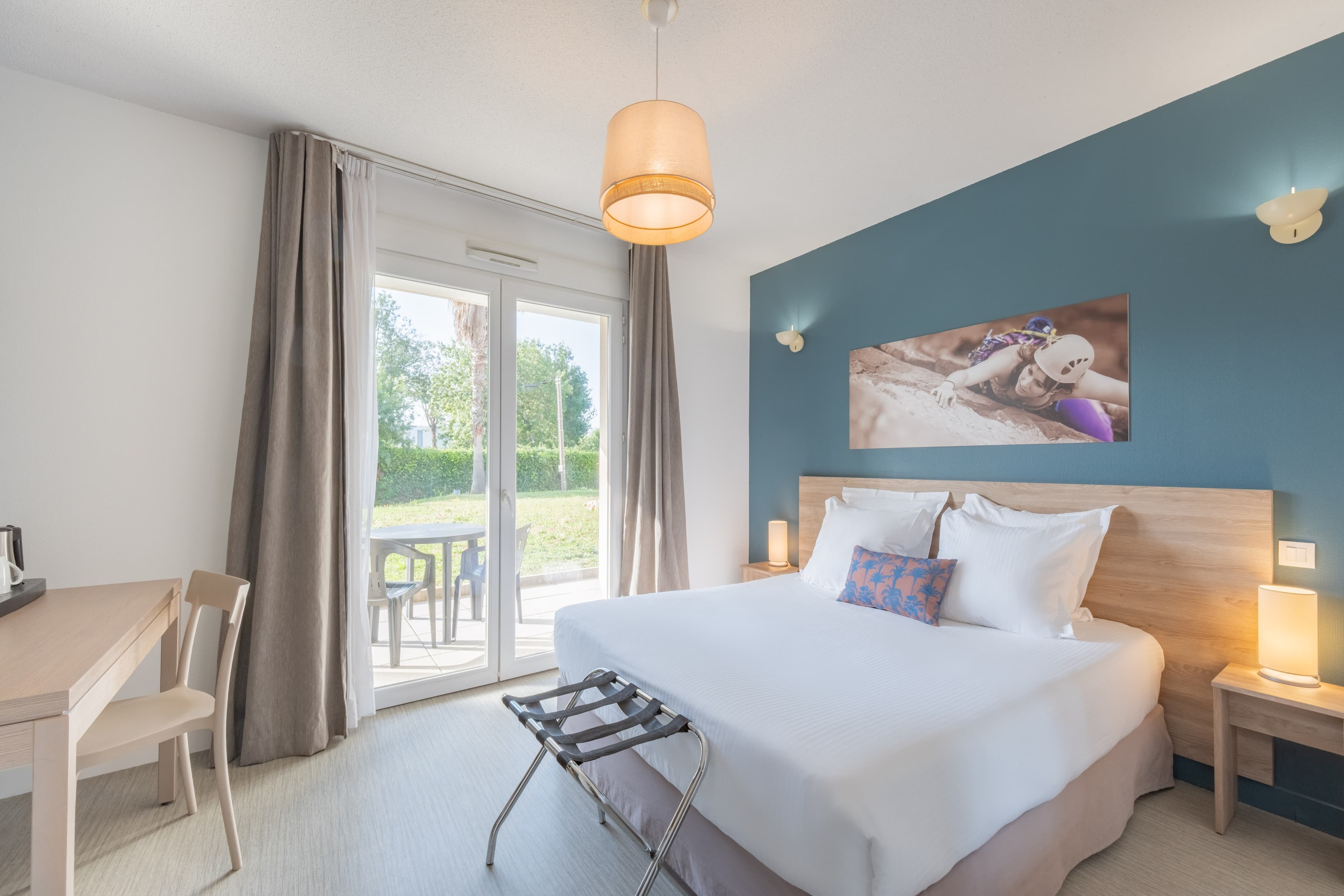Comfort Aparthotel Cannes Mandelieu — 13